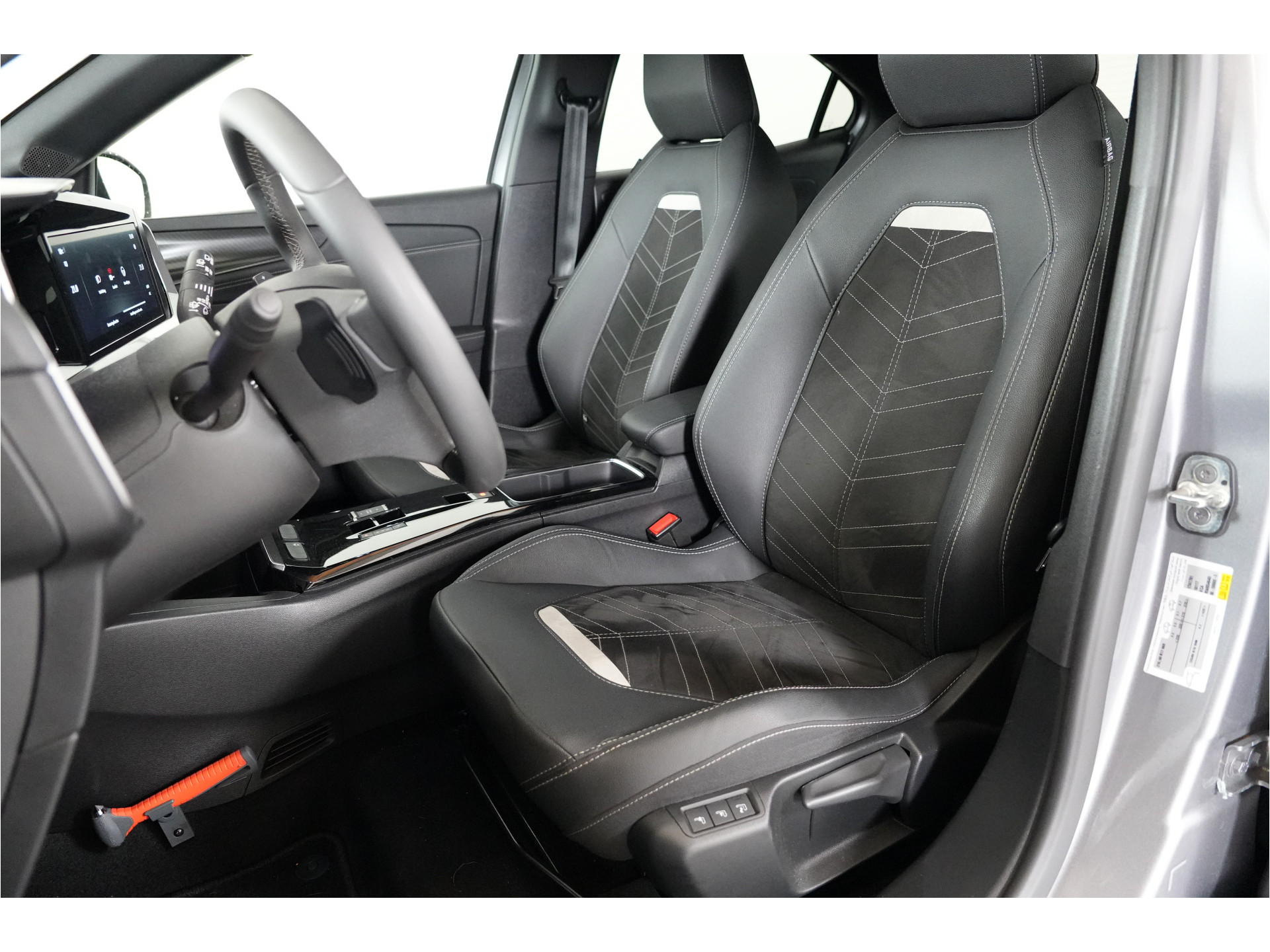 Opel Mokka 1.2 Turbo GS Line 136pk MHEV | Trekhaak | Virtual | Camera | Navi |