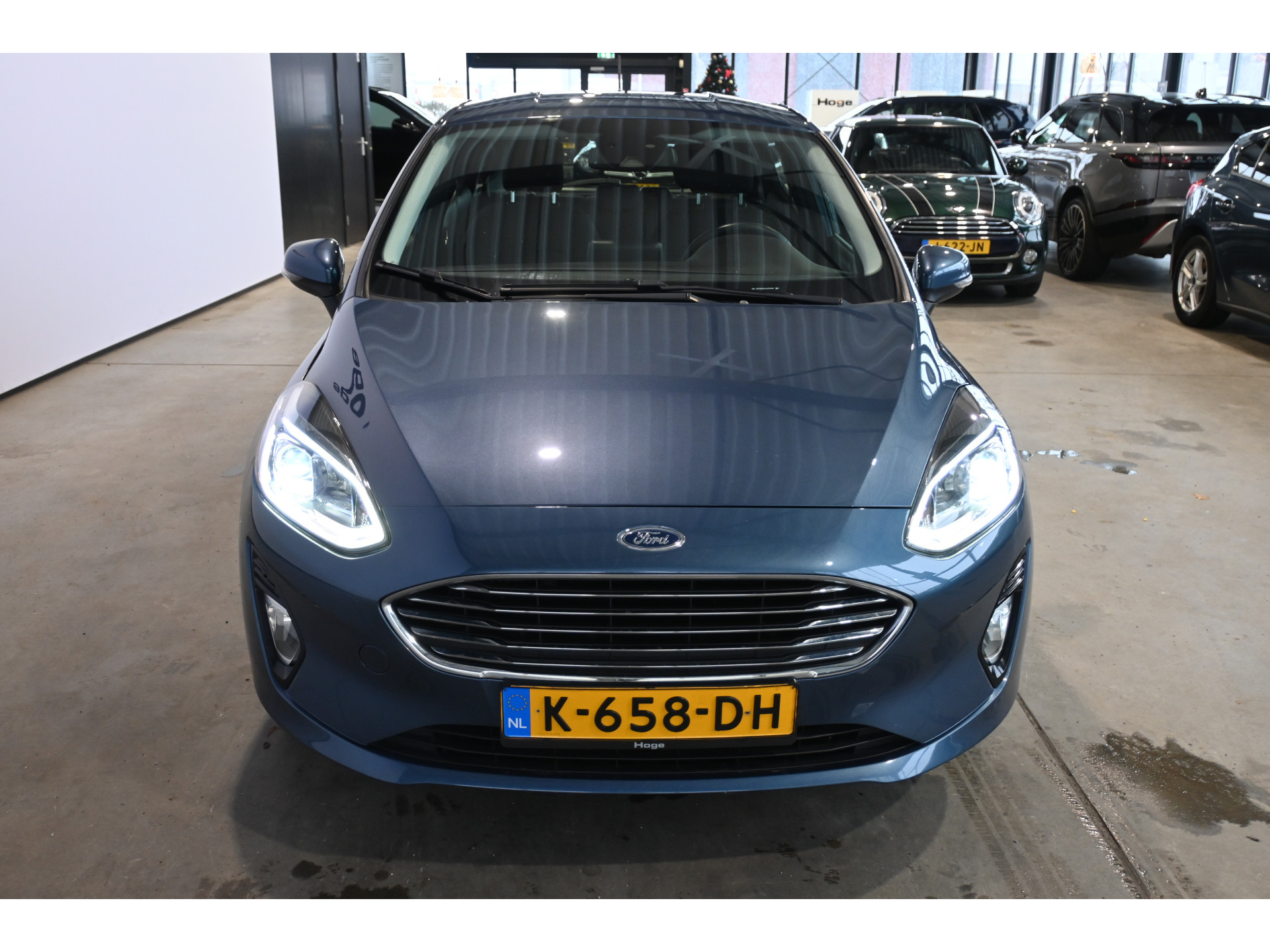 Ford Fiesta 1.0 EcoBoost Titanium Automaat Clima Navigatie LED Carplay Rijklaarprijs Inruil Mogelijk!