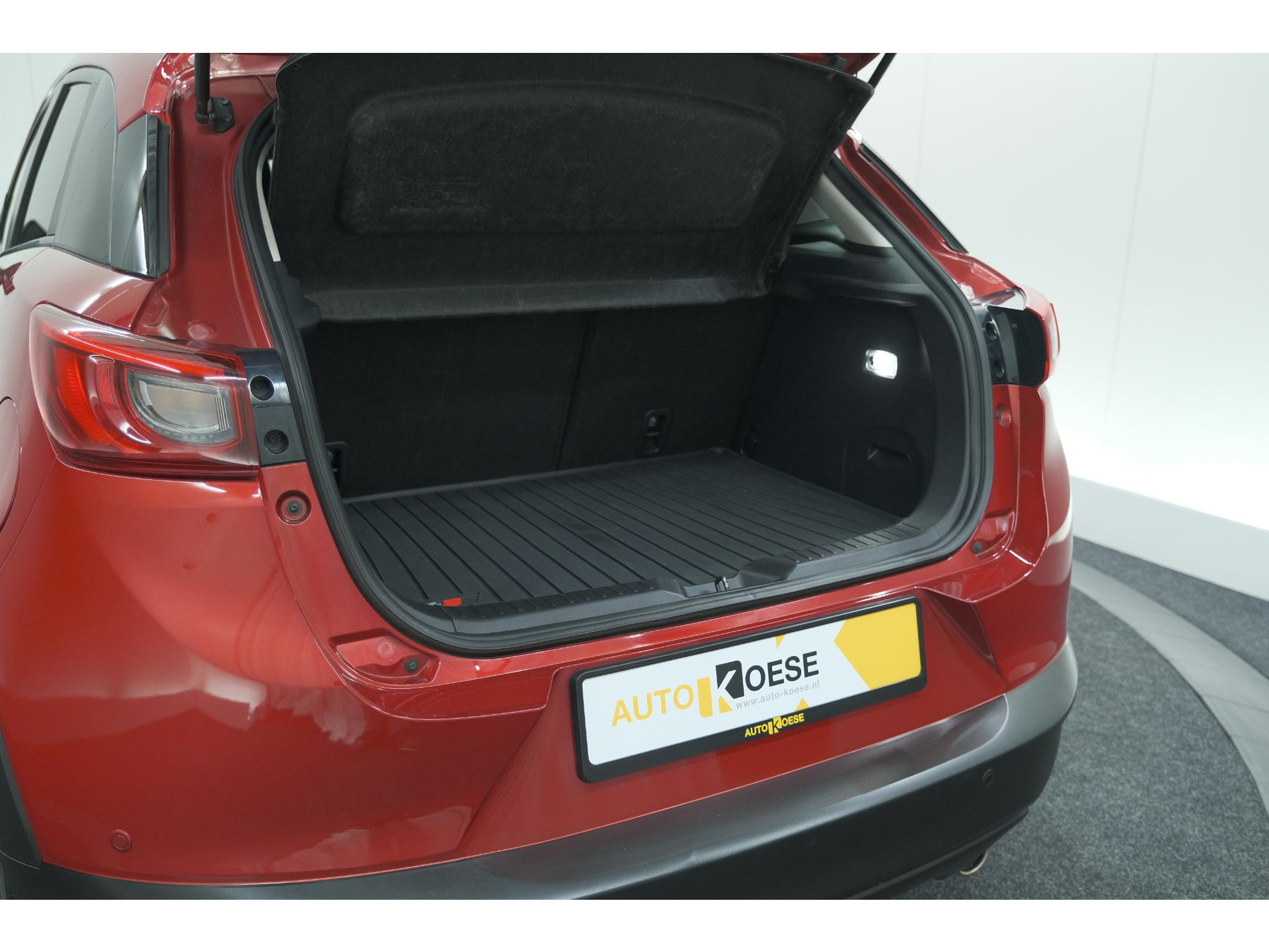 Mazda CX-3 2.0 SkyActiv-G 150 GT-M 4WD | Trekhaak | Camera | Dodehoekdetectie | Head-Up Display | Parkeersensoren