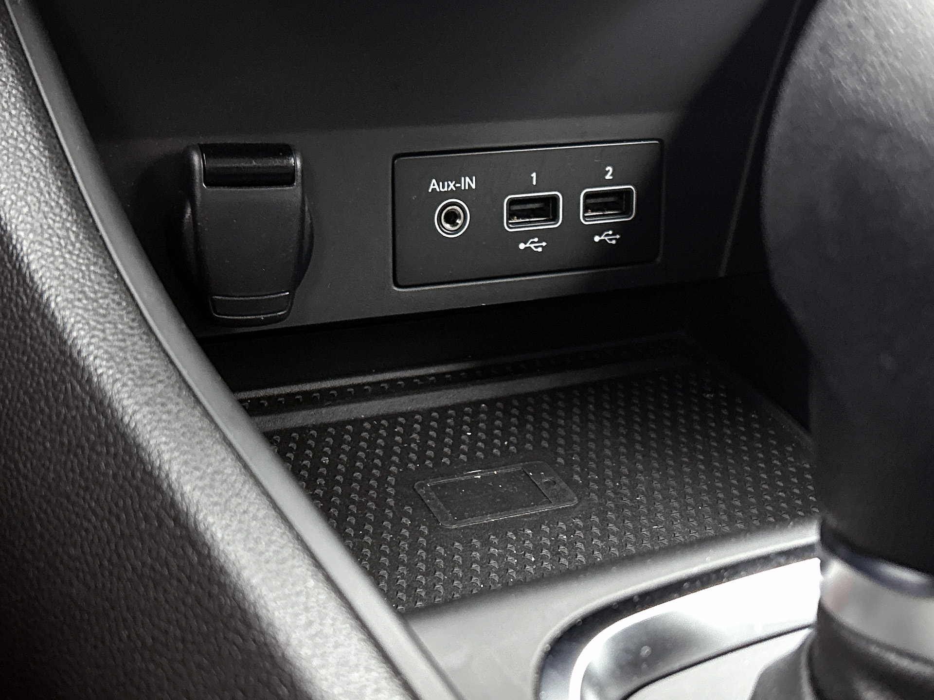 Renault Captur E-Tech full hybrid 145PK Techno | CAMERA | NAVI GROOT | STOELVERWARMING | KEYLESS