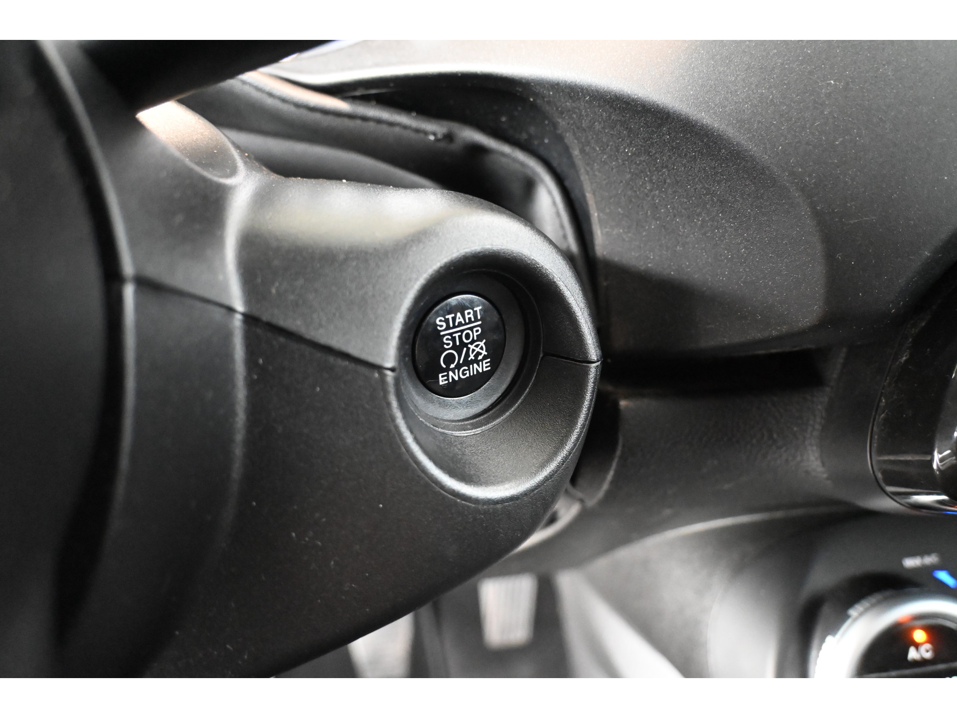 Fiat 500 X Cross 1.4 Turbo MultiAir S-Design Cross Navigatie Clima Trekhaak Cruise control 1e Eigenaar 100% Onderhouden! Inruil Mogelijk!