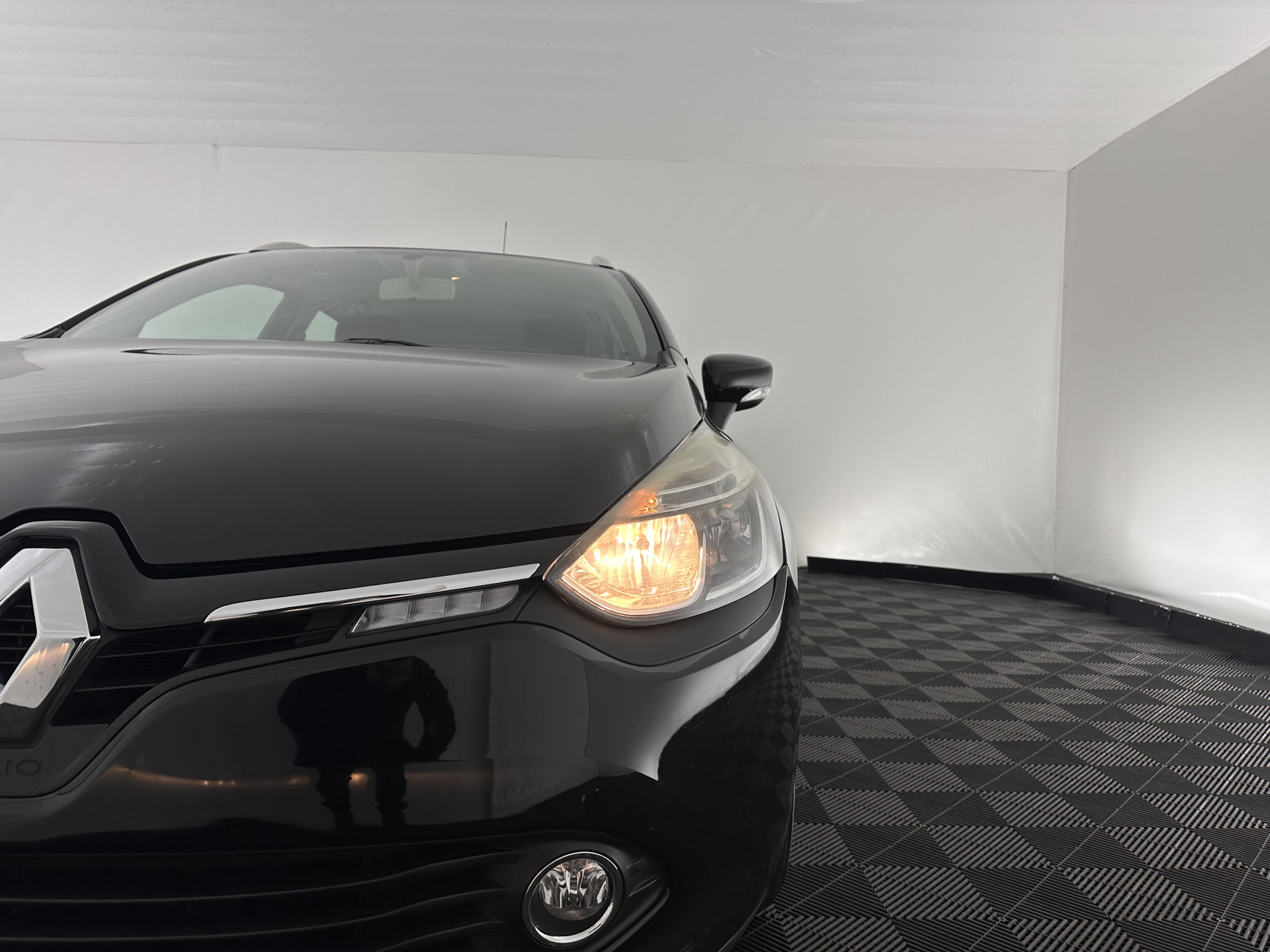 Renault Clio Estate 0.9 TCe Expression *NAVI-FULLMAP | COMFORTSEATS | AIRCO | CRUISE | PDC | TOWBAR | 16''ALU *