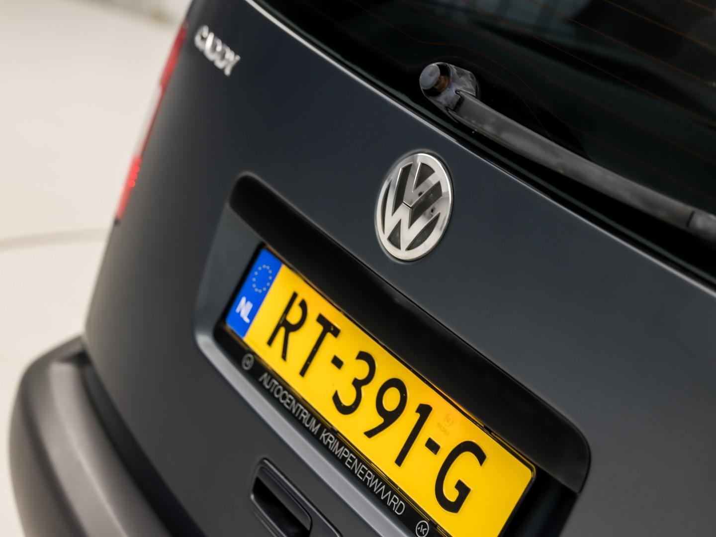Volkswagen Caddy 1.4 Life 5 Persoons (CLIMATE, SCHUIFDEUREN, ELEK RAMEN, NIEUWE APK, NIEUWSTAAT)