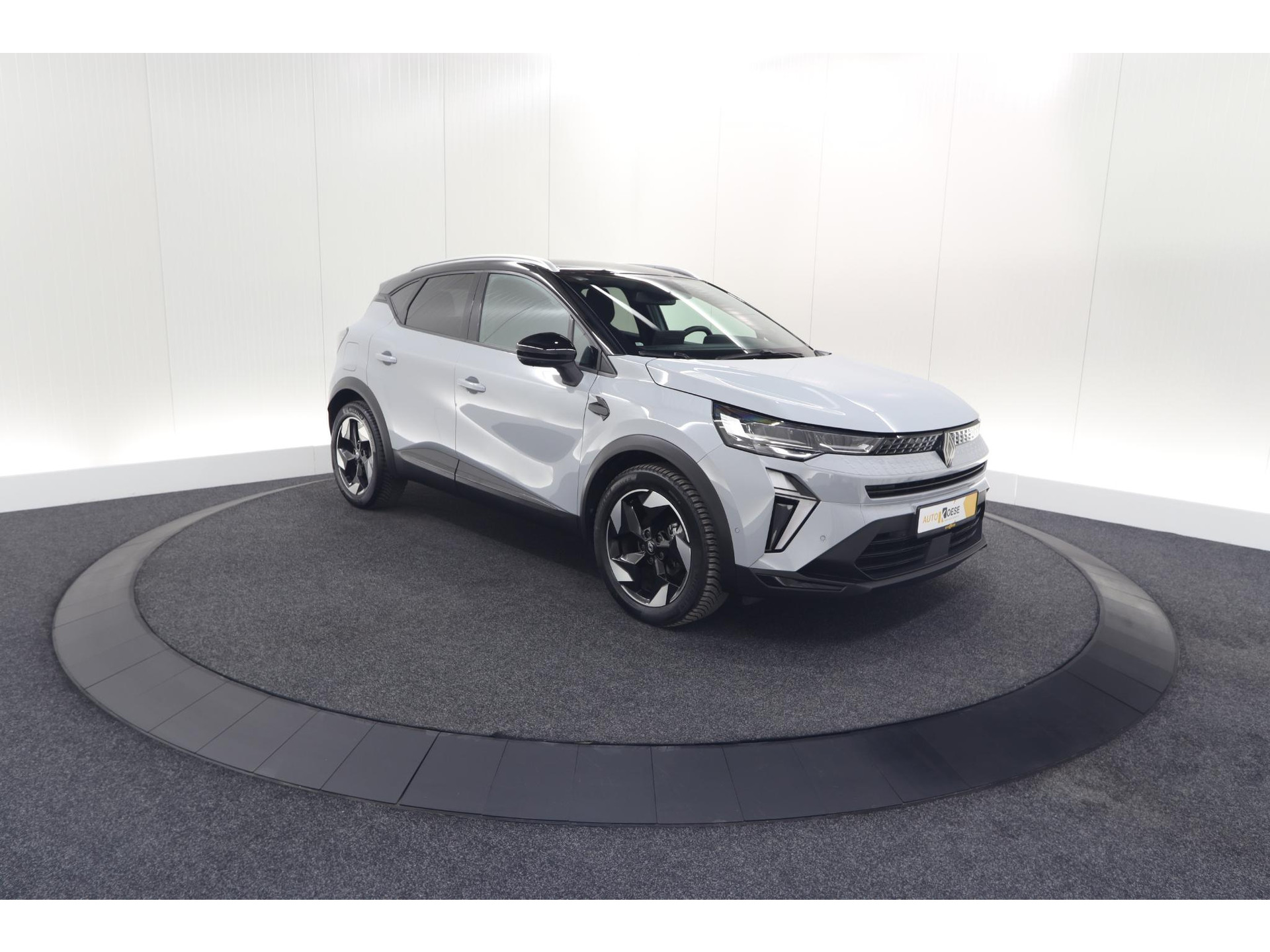Renault Captur TCe 90 Techno | Nieuw Model | Camera | Harman Kardon | Apple Carplay | Parkeersensoren | 18 Inch Lichtmetalen Velgen