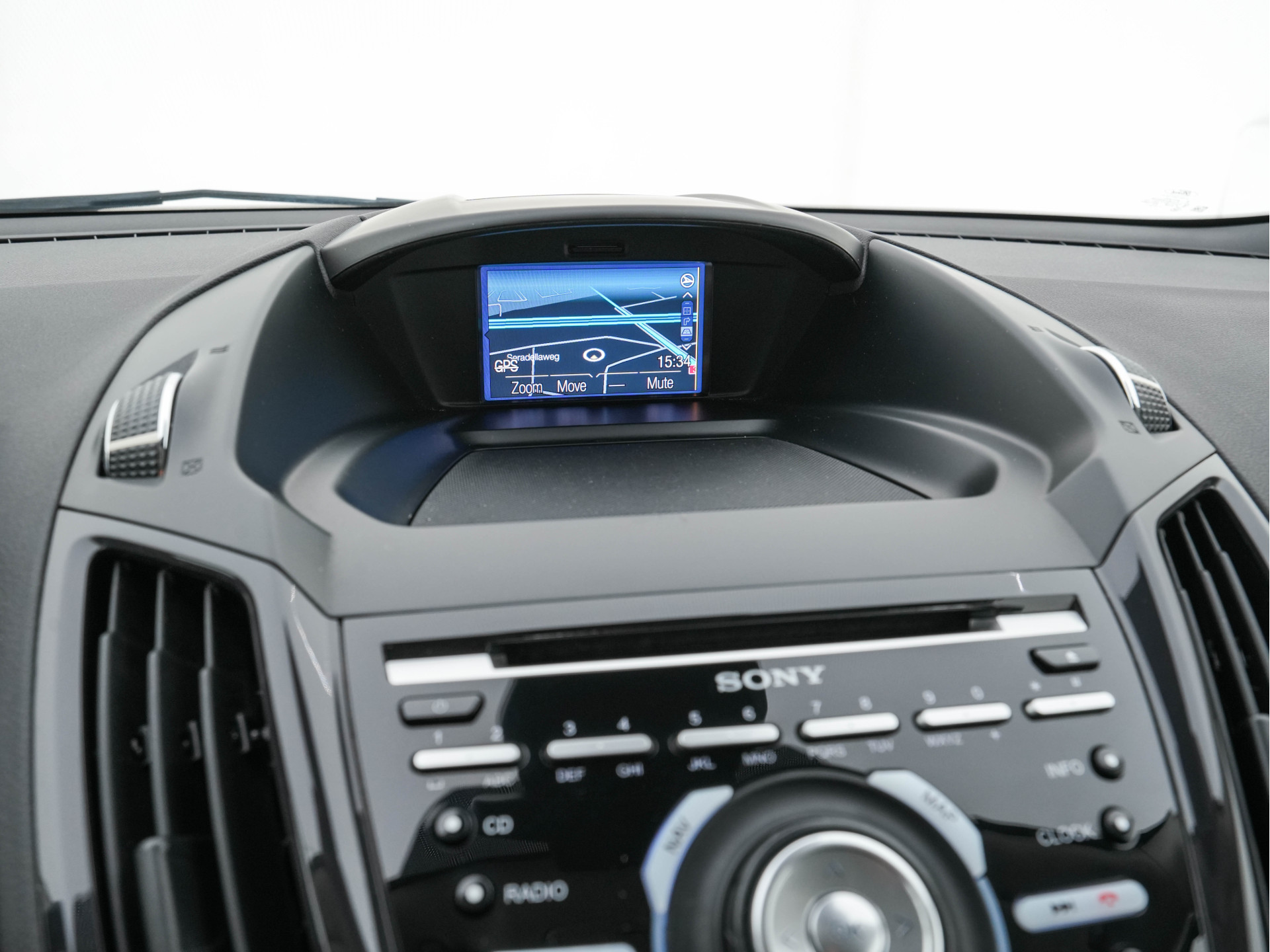 Ford Kuga 1.5 Titanium-Plus Styling-Pack AWD Aut.*LEATHER-FABRIC | XENON | SONY-AUDIO | BLIND-SPOT | KEYLESS | NAVI-FULLMAP | CAMERA | HEATED-SPORT-SEATS | ECC | LANE-ASSIST | PDC | CRUISE | TOWBAR | 19''ALU*