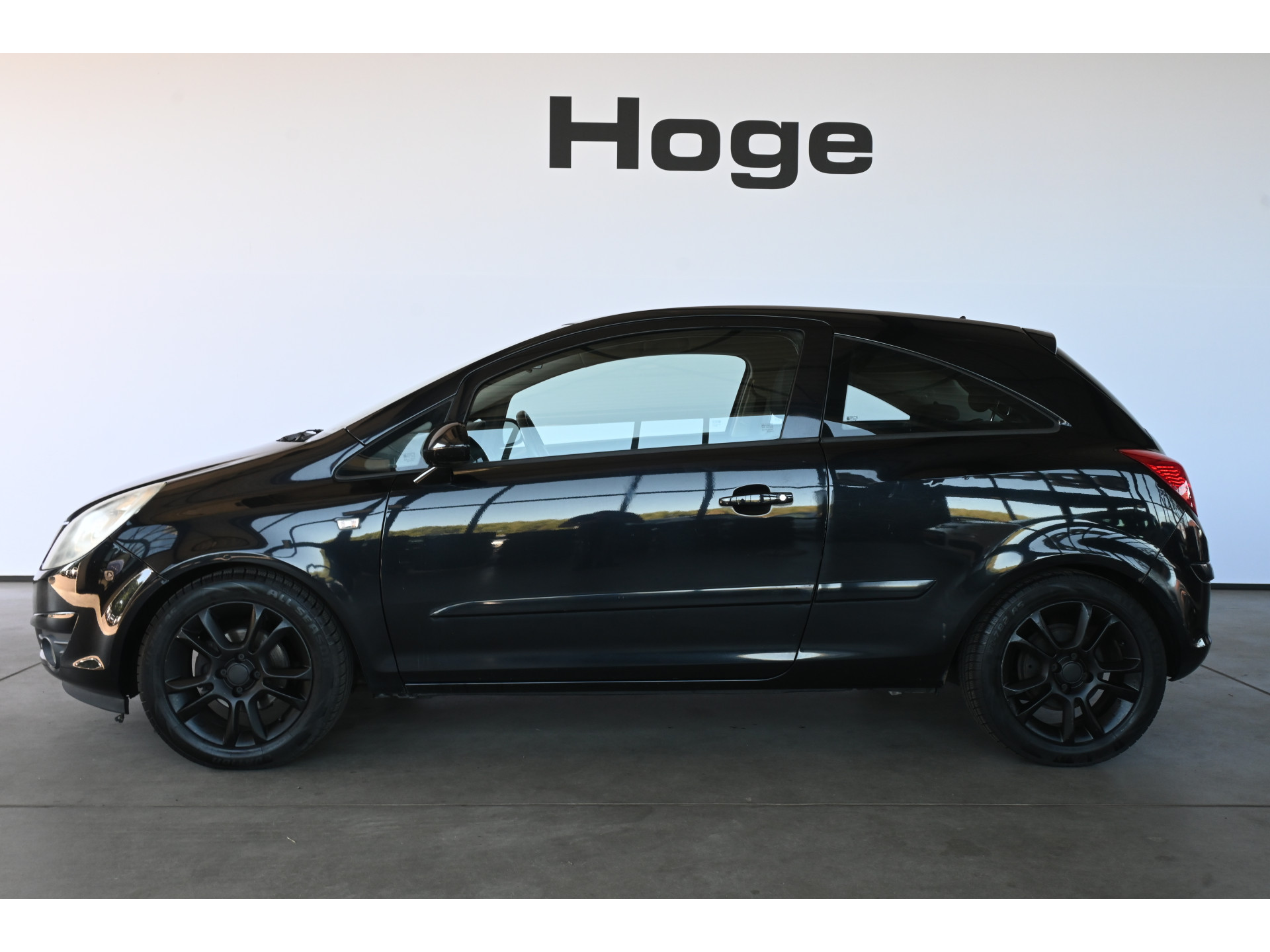 Opel Corsa 1.4-16V Enjoy BIJGELUID IN MOTOR Airco Stuur/Stoelverwarming All in Prijs! Inruil Mogelijk!