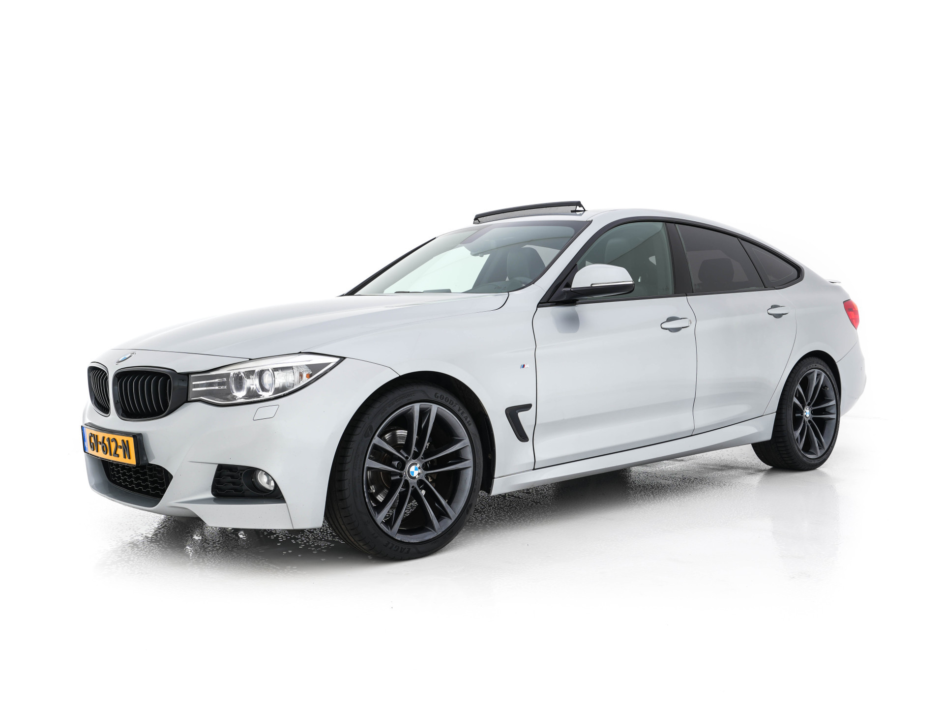 BMW 3-serie Gran Turismo 320i M-Sportpack High Executive Aut. *PANO | XENON | LEATHER | HEATED-SPORTSEATS | SHIFT-PADDLES | PRIVACY-GLASS | NAVI-FULLMAP | ECC | PDC | CRUISE | 19''ALU*