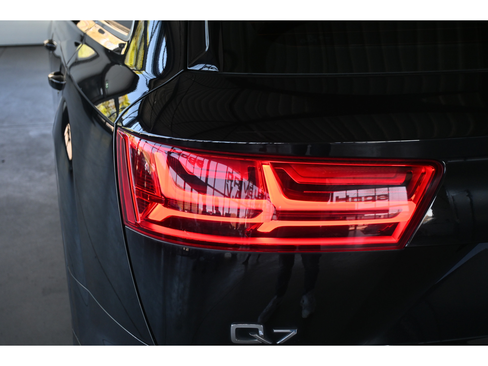 Audi Q7 3.0 TDI ultra quattro S-Line Automaat Clima Navigatie Panoramadak Inruil Mogelijk!