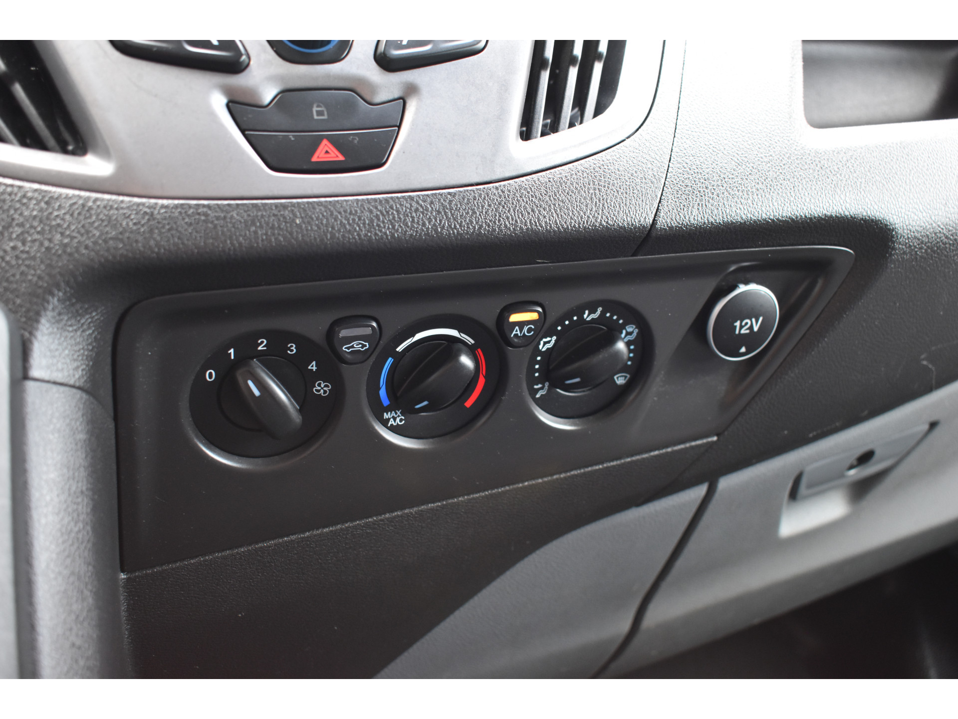 Ford Transit Custom 310 2.0 TDCI L2H1 Sport Euro 6 Trekhaak