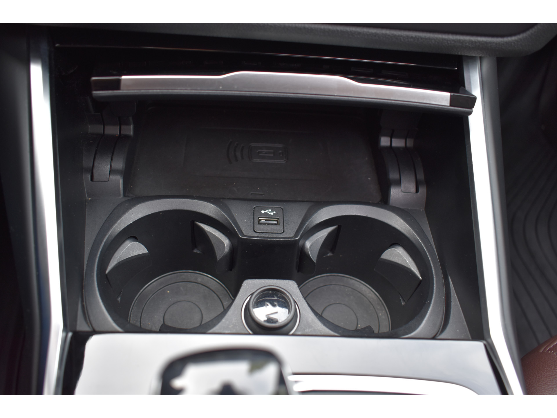 BMW 3-serie Touring 330e Business Edition Plus Plugin-hybride Pano Leder