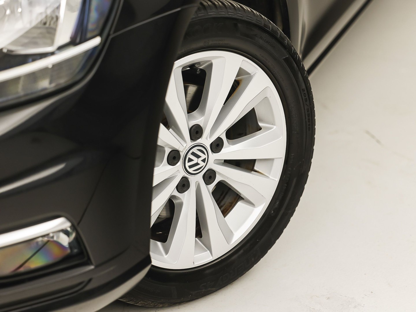 Volkswagen Golf 1.0 TSI Sportline (APPLE CARPLAY, NAP, GROOT NAVI, CLIMATE, PARKEERSENSOREN, SPORTSTOELEN, LM VELGEN, ADAPTIVE CRUISE, NIEUWSTAAT)
