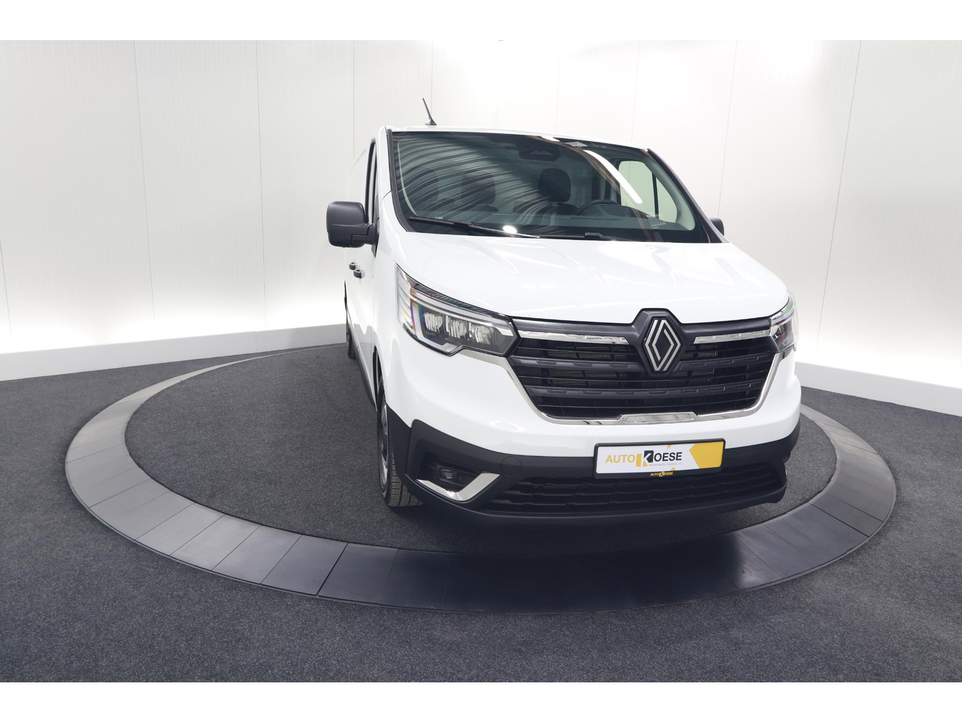 Renault Trafic 2.0 Blue dCi 130 T30 L2H1 Advance | Camera | Apple Carplay | Parkeersensoren