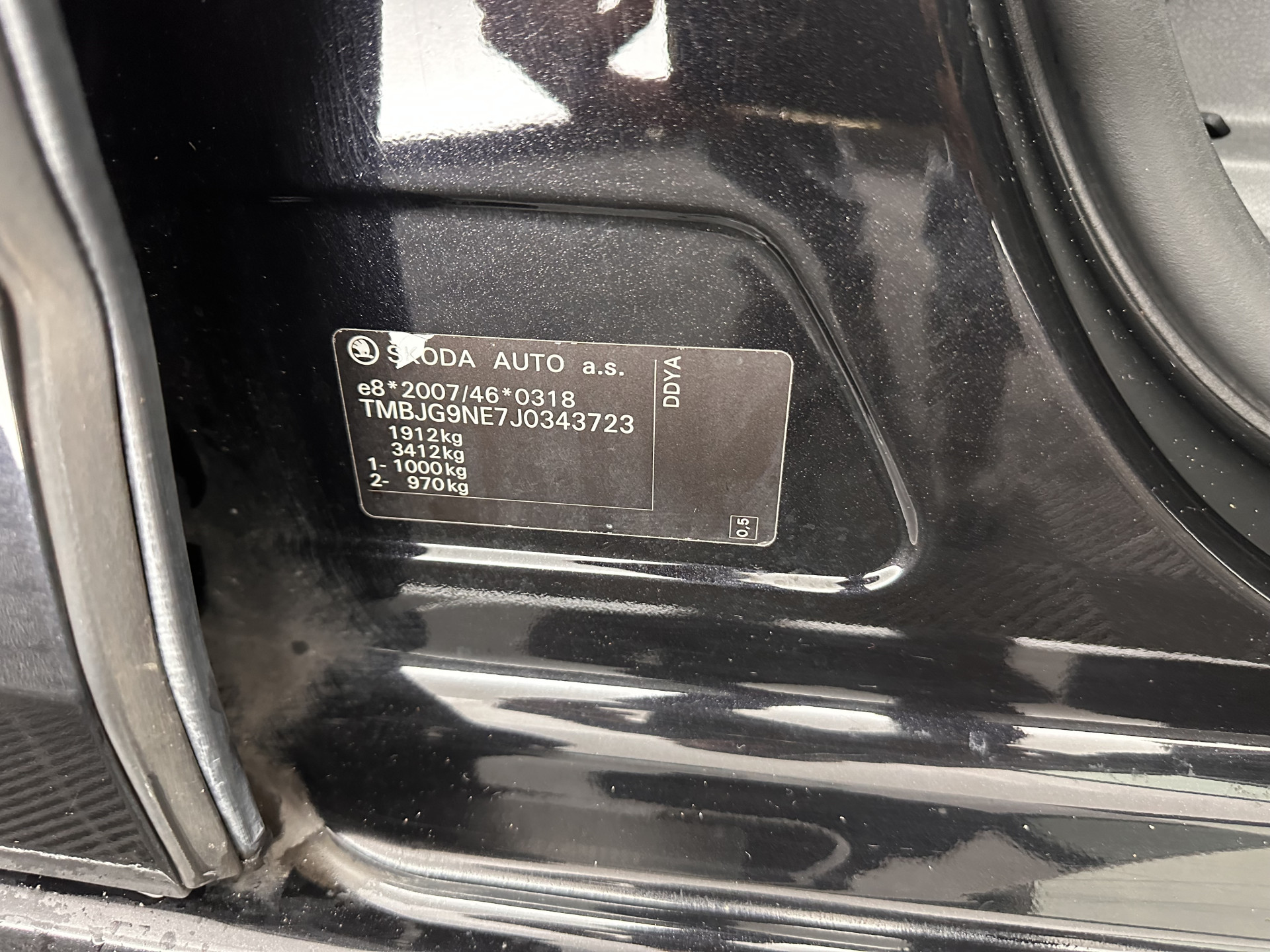 ŠKODA Octavia Combi 1.6 TDI Greentech Clever Edition Aut. *LEATHER-FABRIC | NAVI-FULLMAP | COMFORT-SEATS | DAB+ | HEATED-SEATS | AMUNDSEN-AUDIO | ECC | SHIFT-PADDLES | PARKPILOT | CRUISE | TOWBAR | 16''ALU *