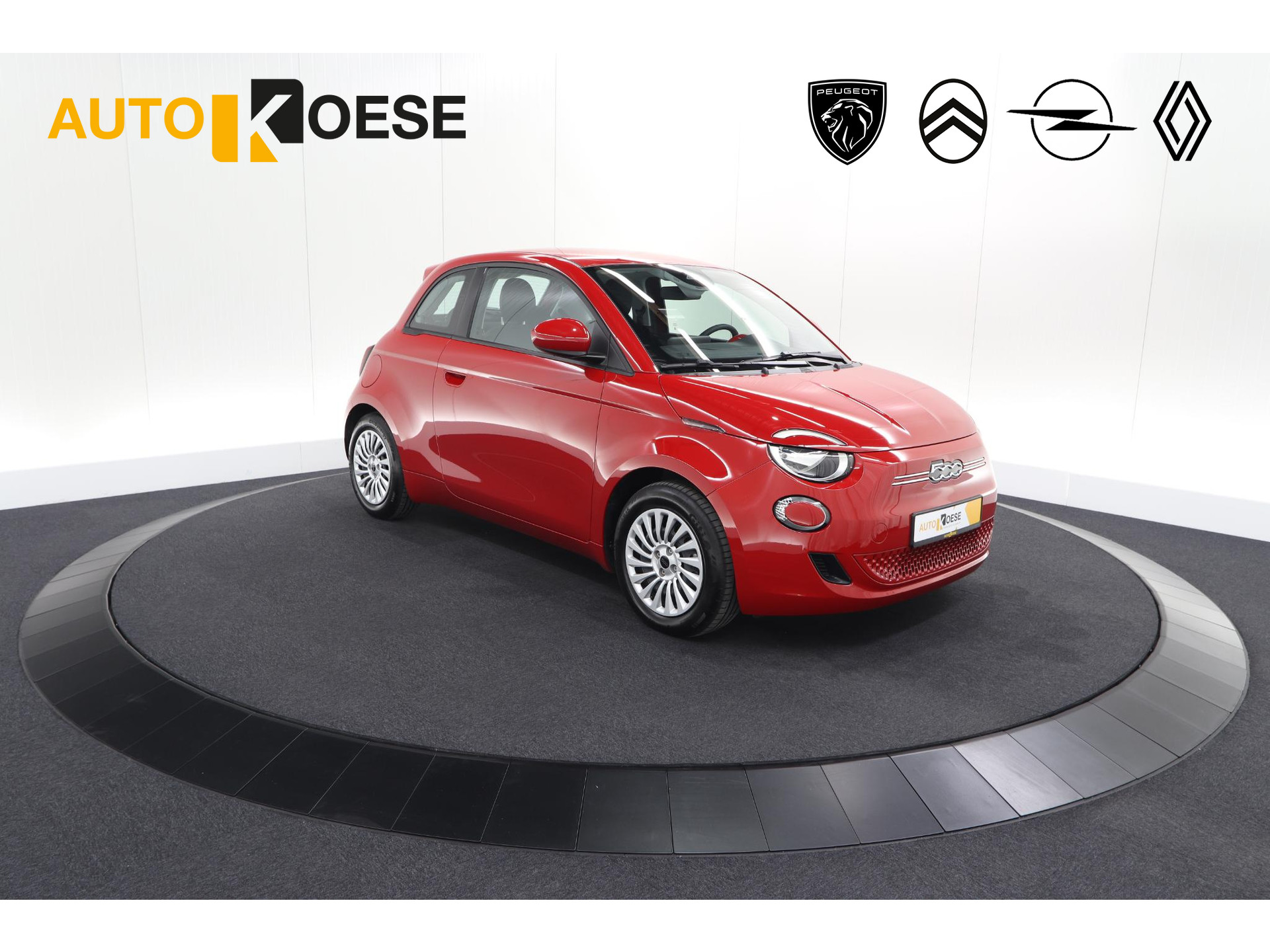 Fiat 500 Urban 42 kWh | SOH 97,9% | 3 Fase | Camera | Apple Carplay | Keyless start