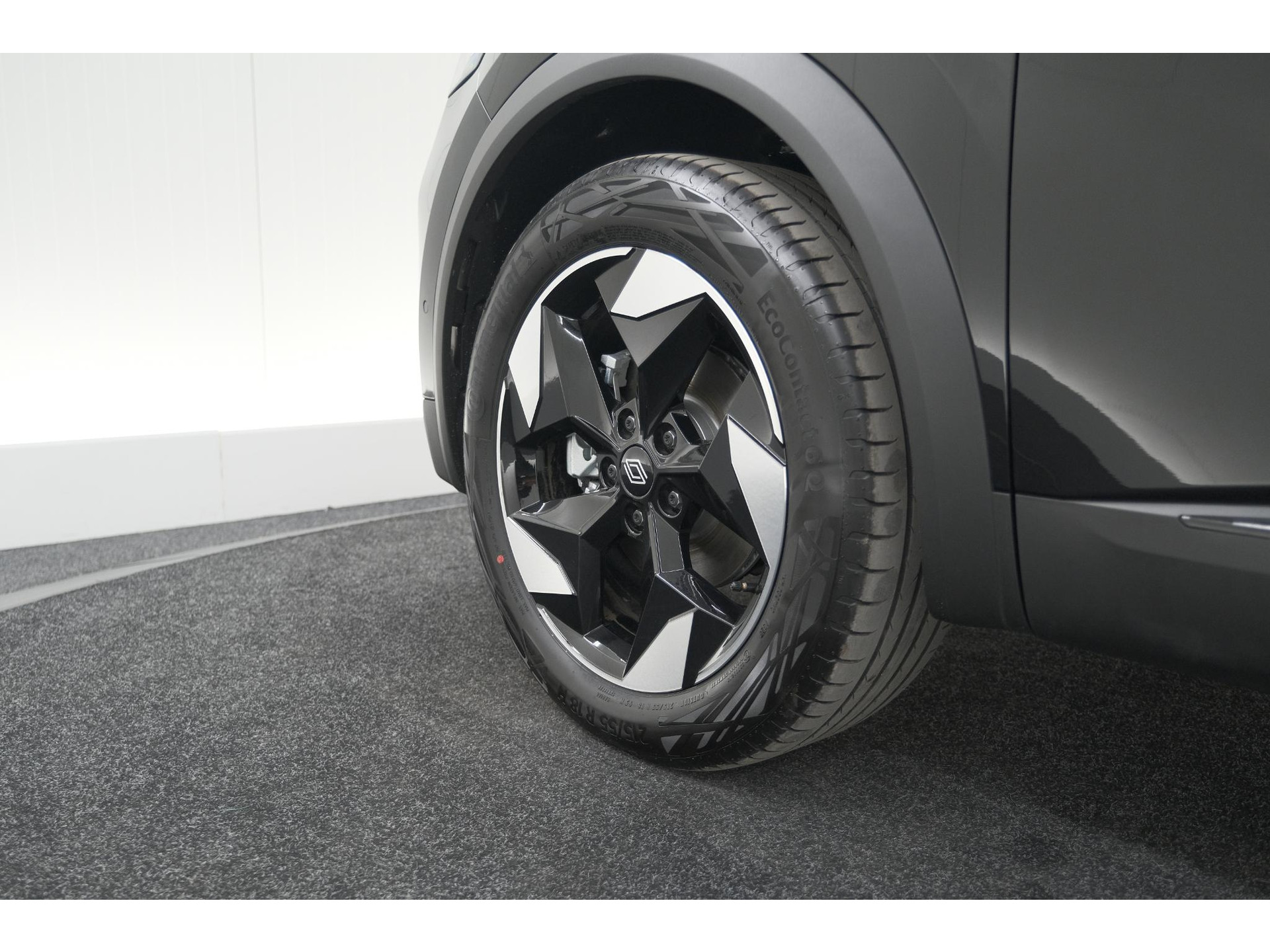 Renault Captur 1.6 E-Tech full hybrid 145 Techno | 360 Camera | Adaptieve Cruise Control | Apple Carplay | 18 Inch Lichtmetalen Velgen