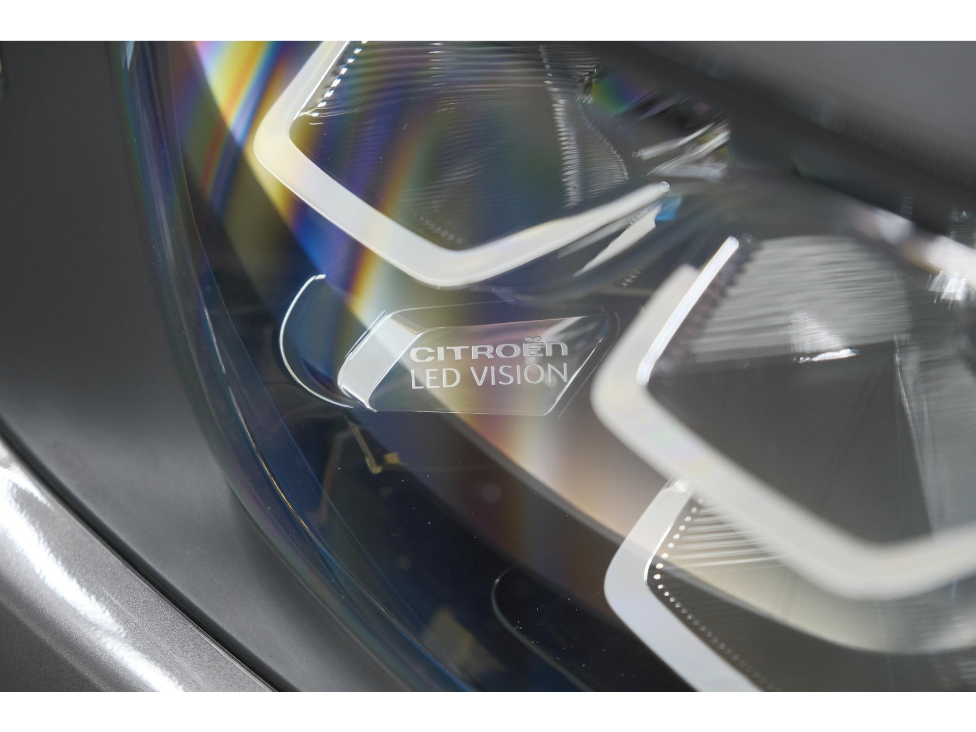 Citroen C3 PureTech 110 EAT6 C-Series | Apple Carplay | Parkeersensoren | Climate Control