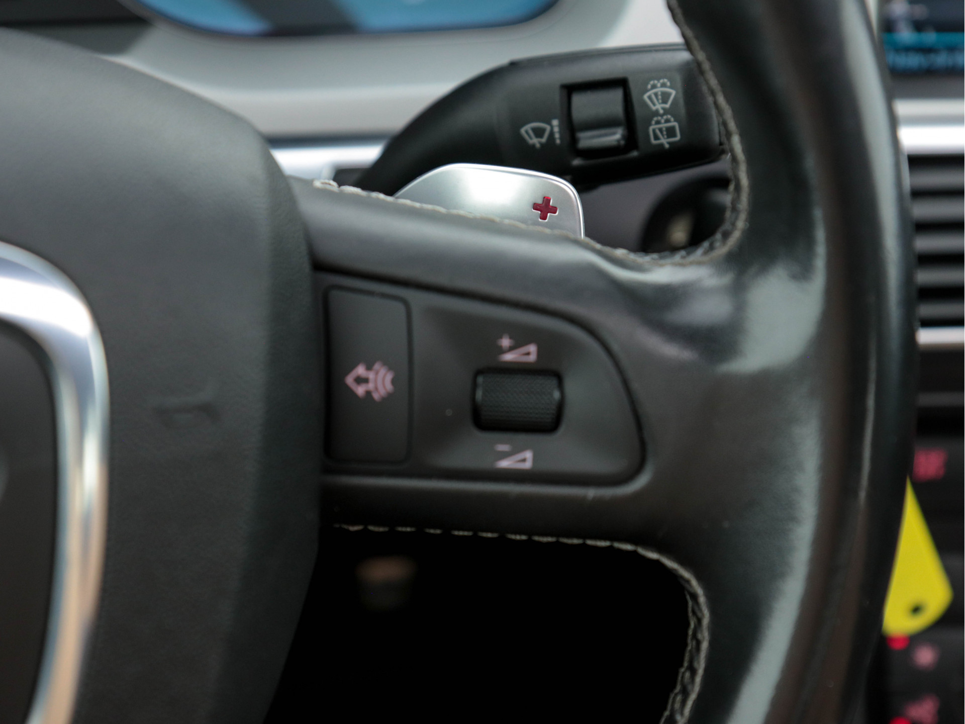 Audi S6 Avant S6 5.2 FSI Quattro [⚠️] Aut. *PANO | LEATHER | XENON-PLUS | NAVI-FULLMAP | SPORT-SEATS | BOSE-SURROUND | ECC | DECOR-CARBON | PDC | HEATED-SPORTSEATS | SHIFT-PADDLES |  CRUISE | 18"ALU*