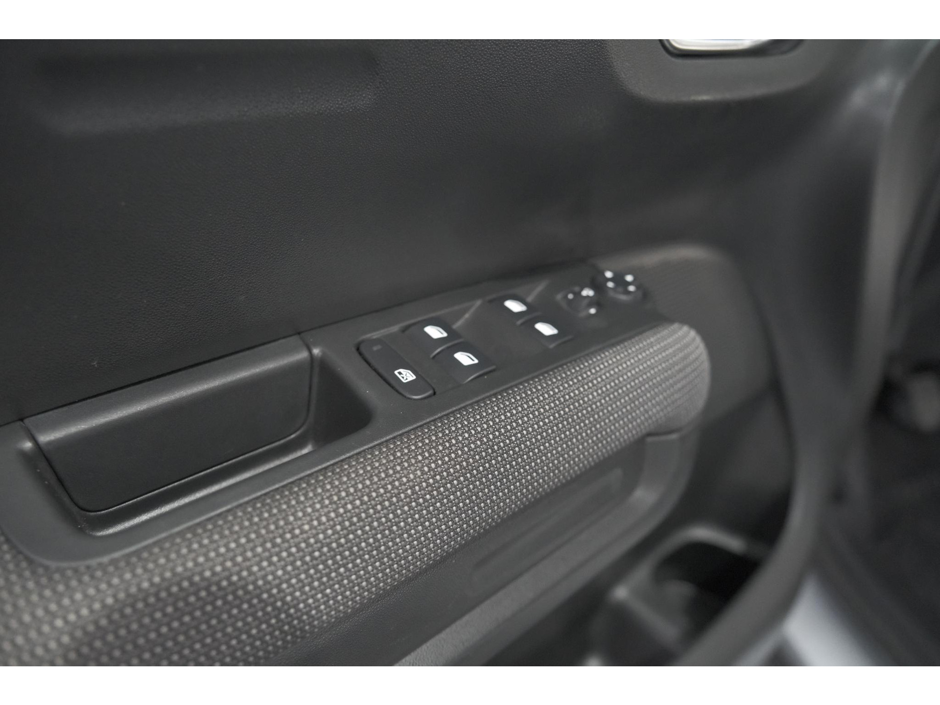 Citroen C3 Aircross PureTech 110 Max | Parkeersensoren | Apple Carplay | Climate Control