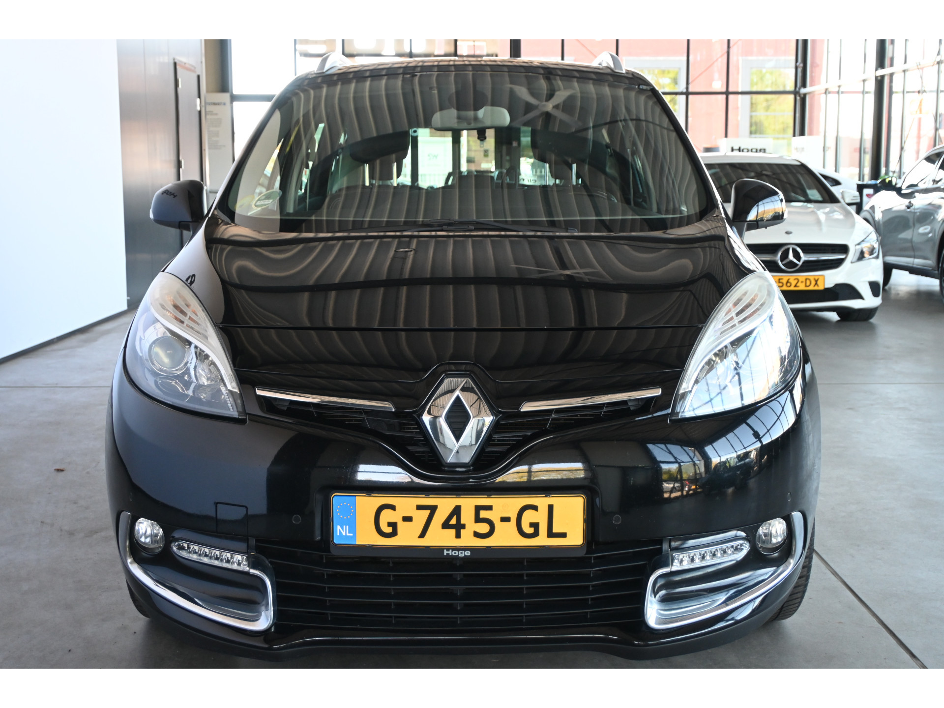 Renault Grand Scenic 1.5 dCi Bose Automaat Clima Navigatie Cruise Control Rijlaarprijs! Inruil Mogelijk!
