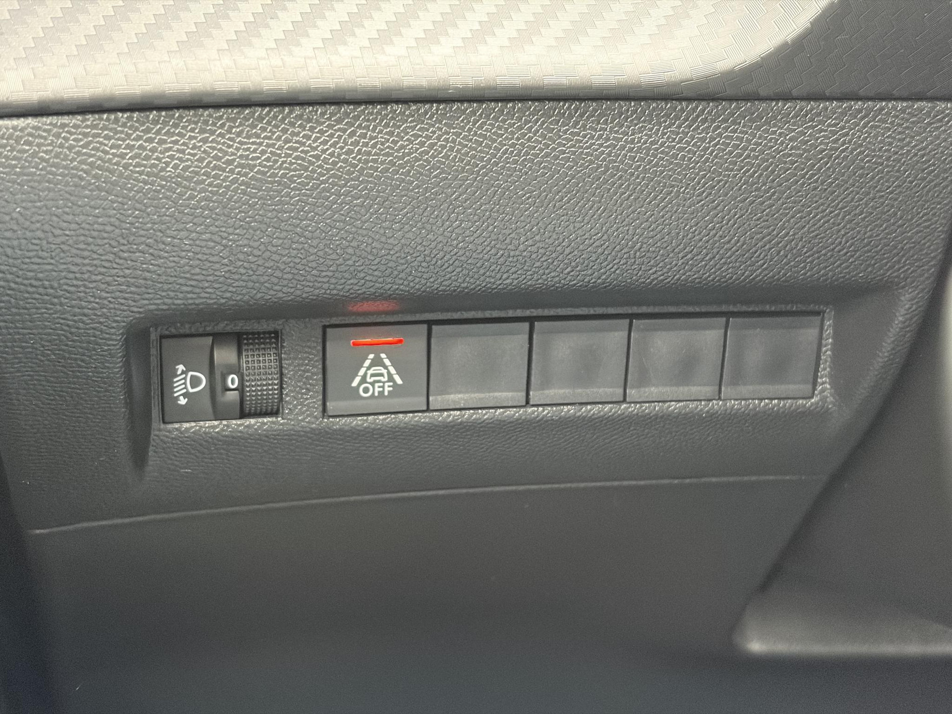 Peugeot 208 1.2 PureTech Like ✓Carplay✓Navi✓2e Eigenaar✓Dealer Onderhouden✓Airco✓Cruise✓Weinig Km✓N.A.P✓Apk tot 09-2027