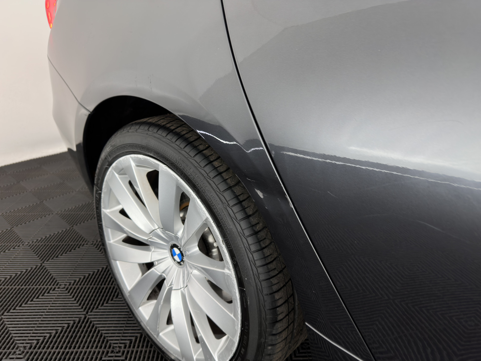 BMW 5-serie Gran Turismo 520d High Executive Aut. *HEAD-UP | ADAPTIVE-CRUISE | LUXURY-LEATHER | XENON | MEMORY-PACK | TOP-VIEW | HIFI-SOUND | NAVI-FULLMAP | ECC | PDC*