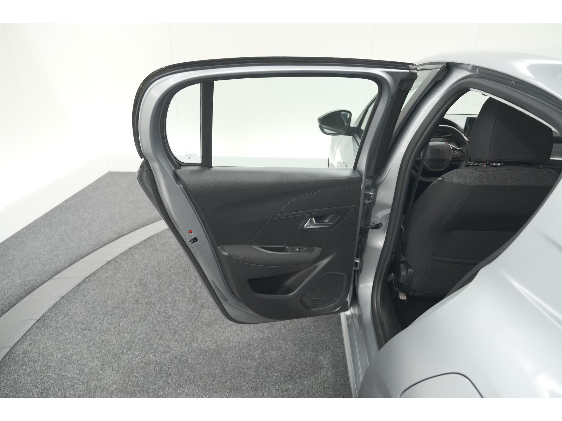 Peugeot 208 PureTech 100 Active | Parkeersensoren | Navigatie | Apple Carplay