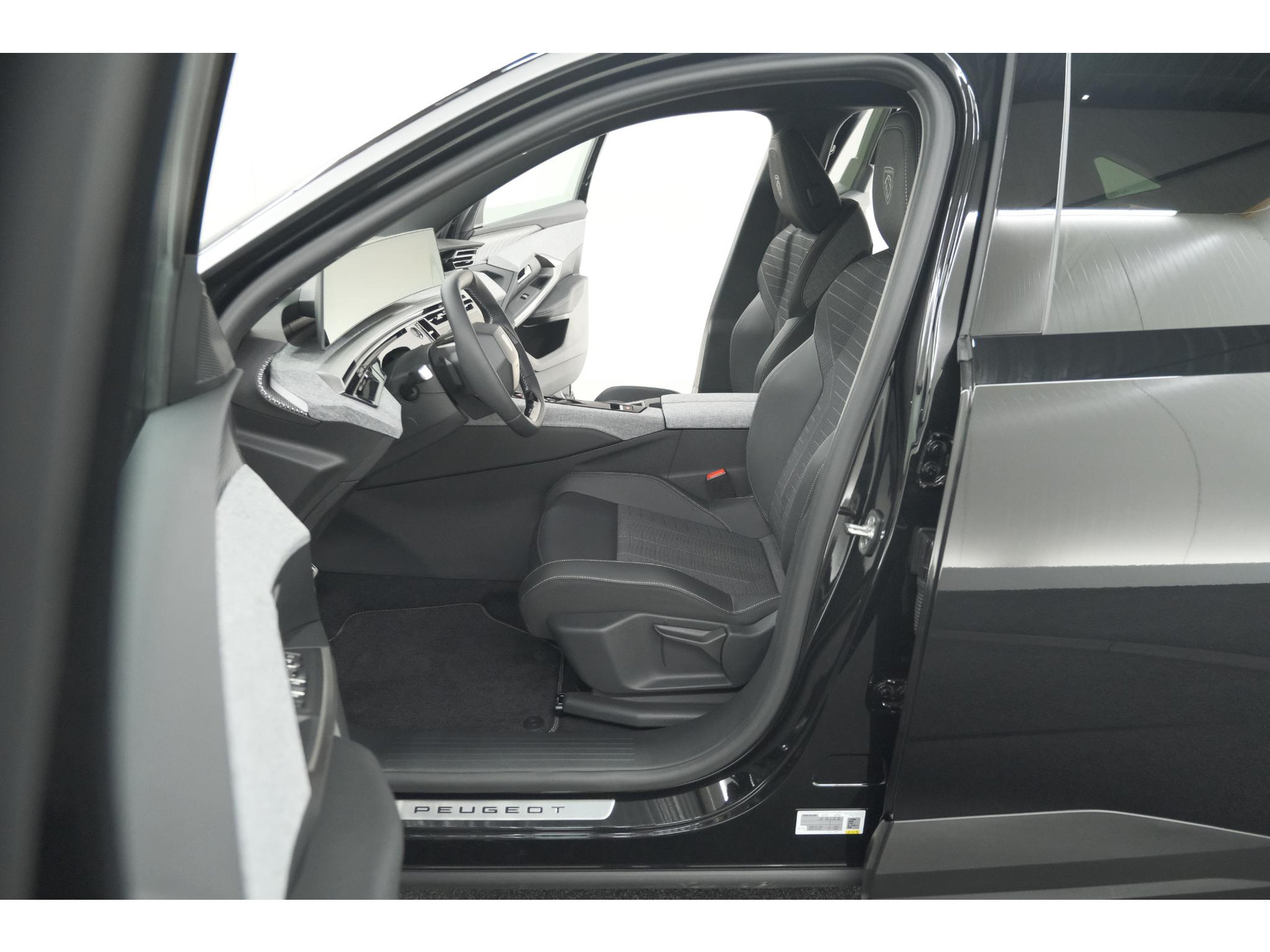 Peugeot 3008 Hybrid 145 e-DCS6 GT | Elektrische Kofferklep | Camera | Adaptieve Cruise Control | Apple CarPlay