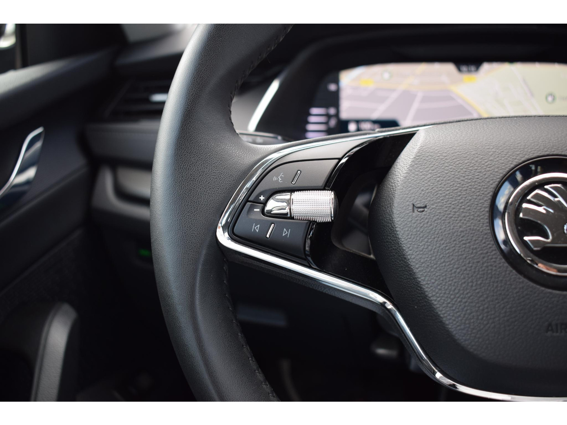 Skoda Octavia Combi 1.0 TSI Business Edition | Apple CarPlay | Cruise | Climate
