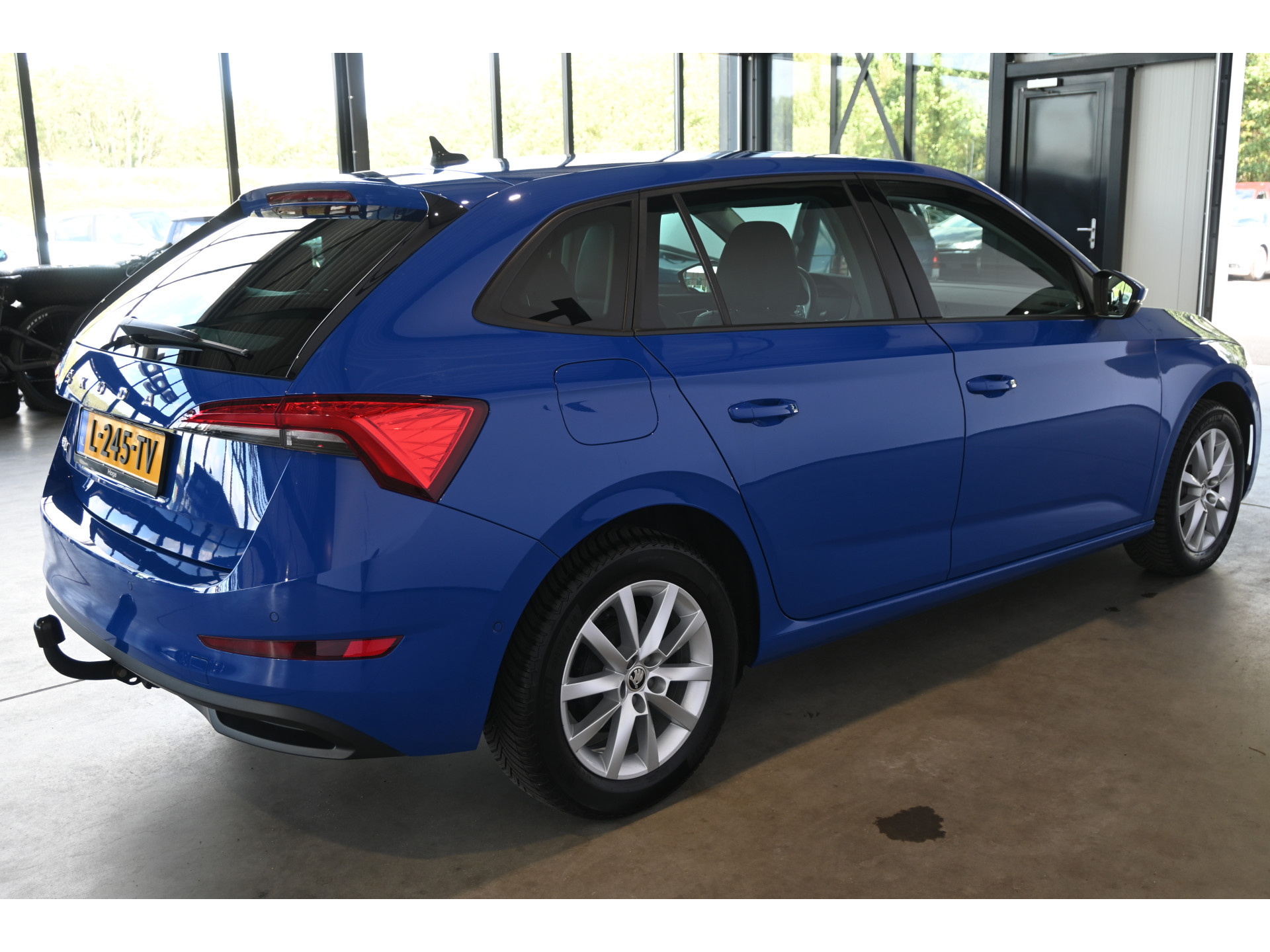 ŠKODA Scala 1.0 TSI Business Edition Nap! Adaptieve Cruise Clima Lane Assist Trekhaak Stoelverwarming CarPlay Goed Onderhouden! Inruil Mogelijk!