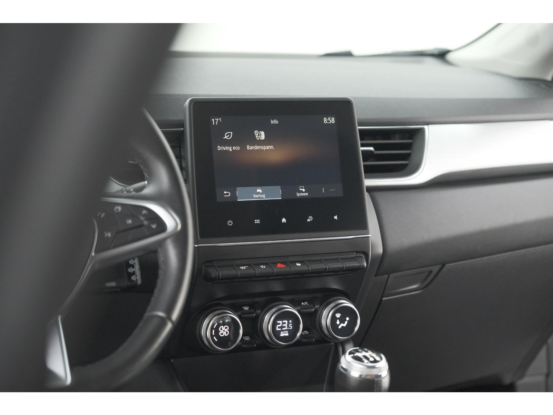 Renault Captur TCe 100 Intens | Trekhaak | Camera | Navigatie | Parkeersensoren