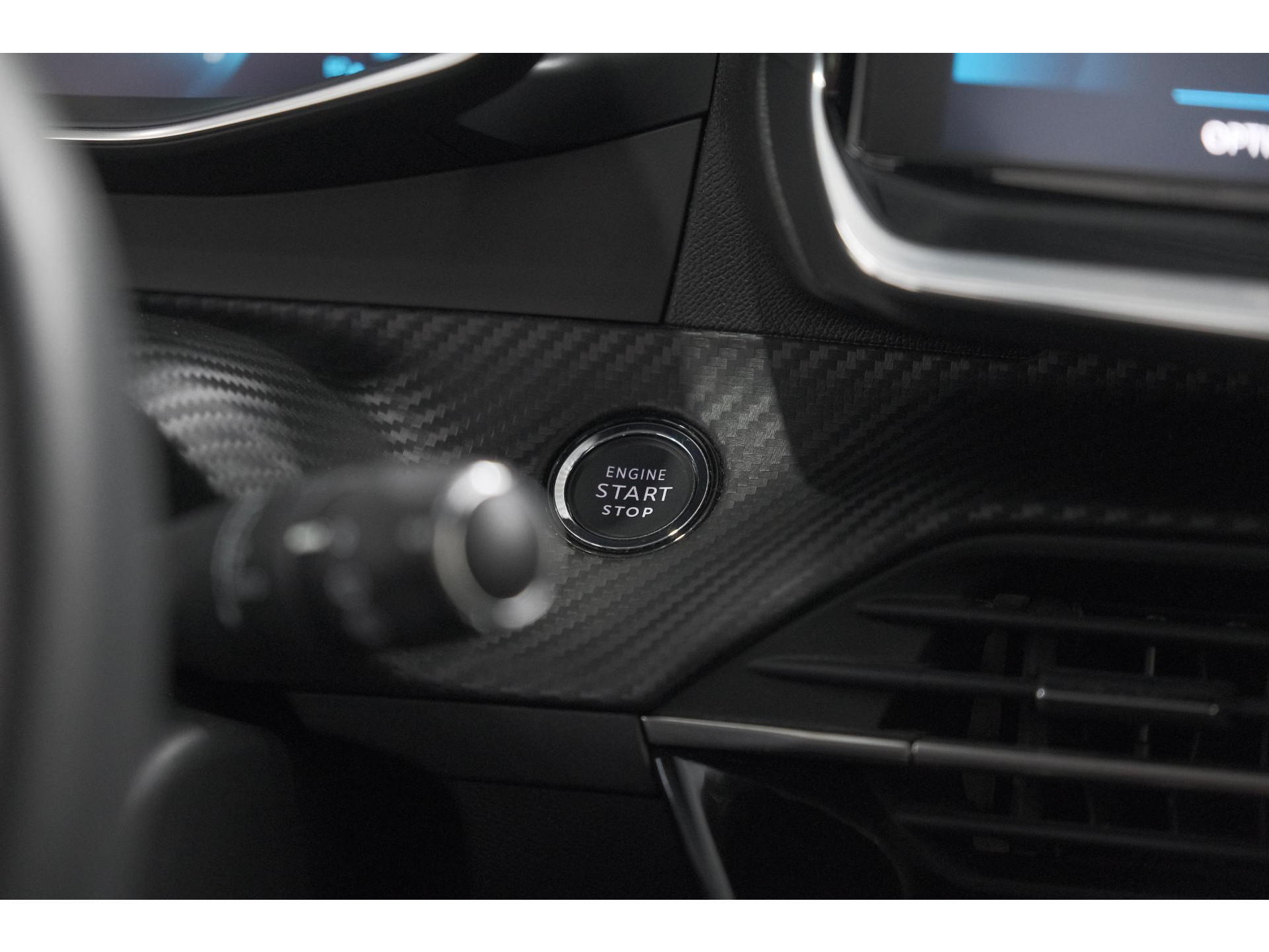 Peugeot 208 PureTech 100 EAT8 Allure | Adaptieve Cruise control |  Camera | Parkeersensoren voor + achter | Navigatie | Apple Carplay