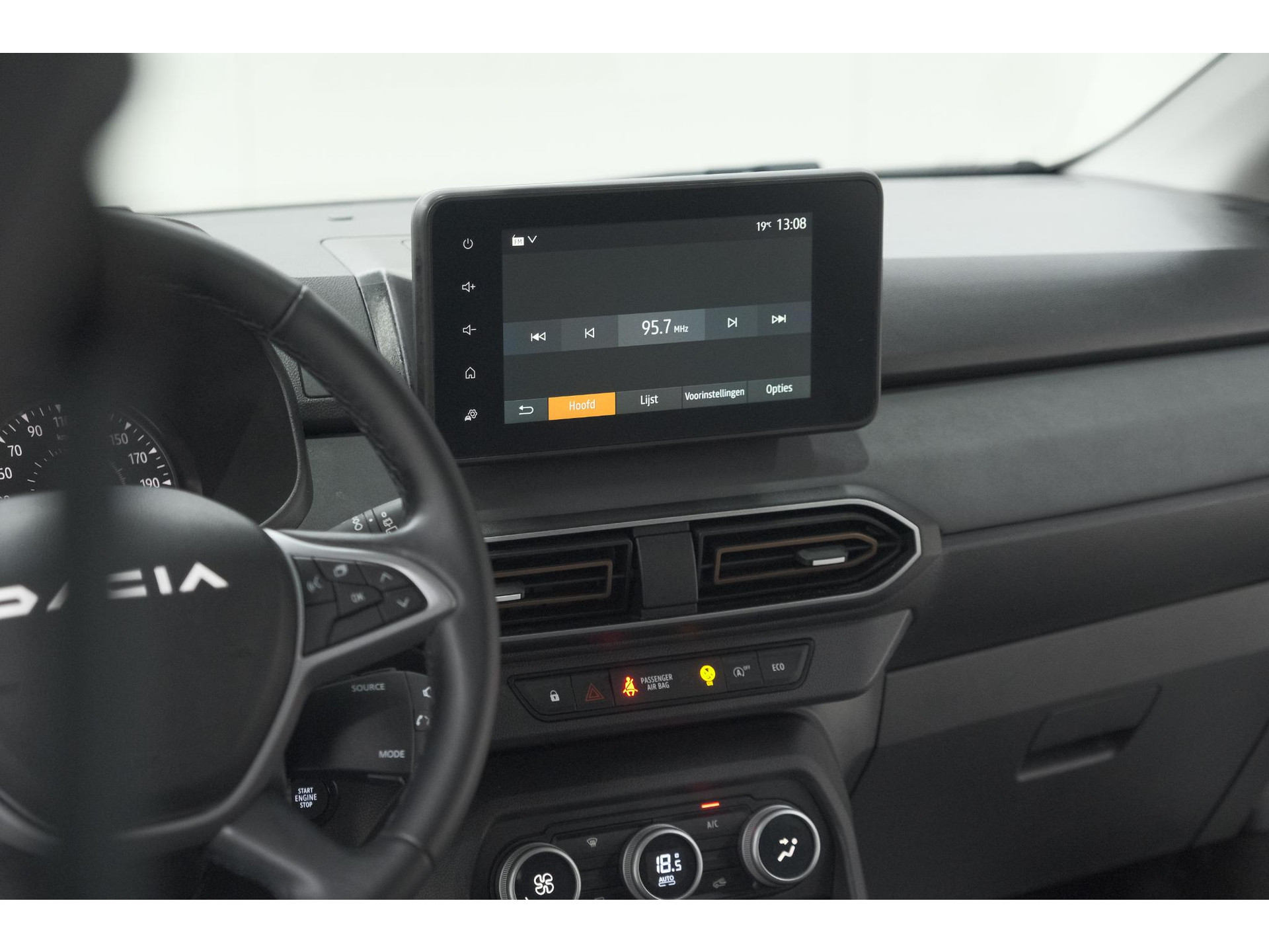 Dacia Sandero Stepway TCe 90 Extreme | Camera | Dodehoekdetectie | Navigatie | Apple Carplay