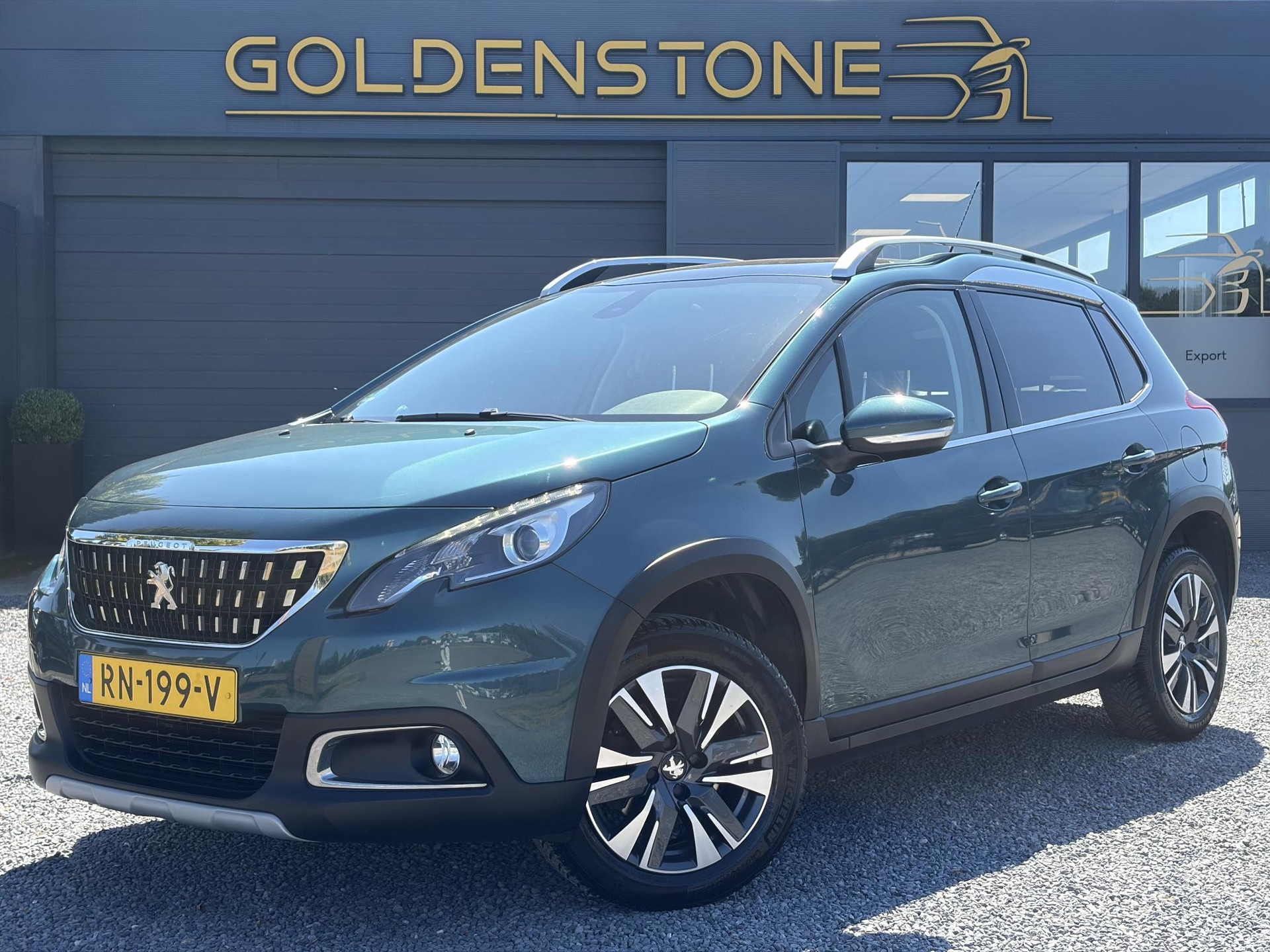 Peugeot 2008 1.2 PureTech Allure D-riem vv in 02-2026 l Pano l Carplay l Camera l Halfleder l 110pk l Dealer Onderhouden l 2e Eigenaar l Navi l Clima l Cruise l Pdc l Lm velgen l Apk tot 02-2027
