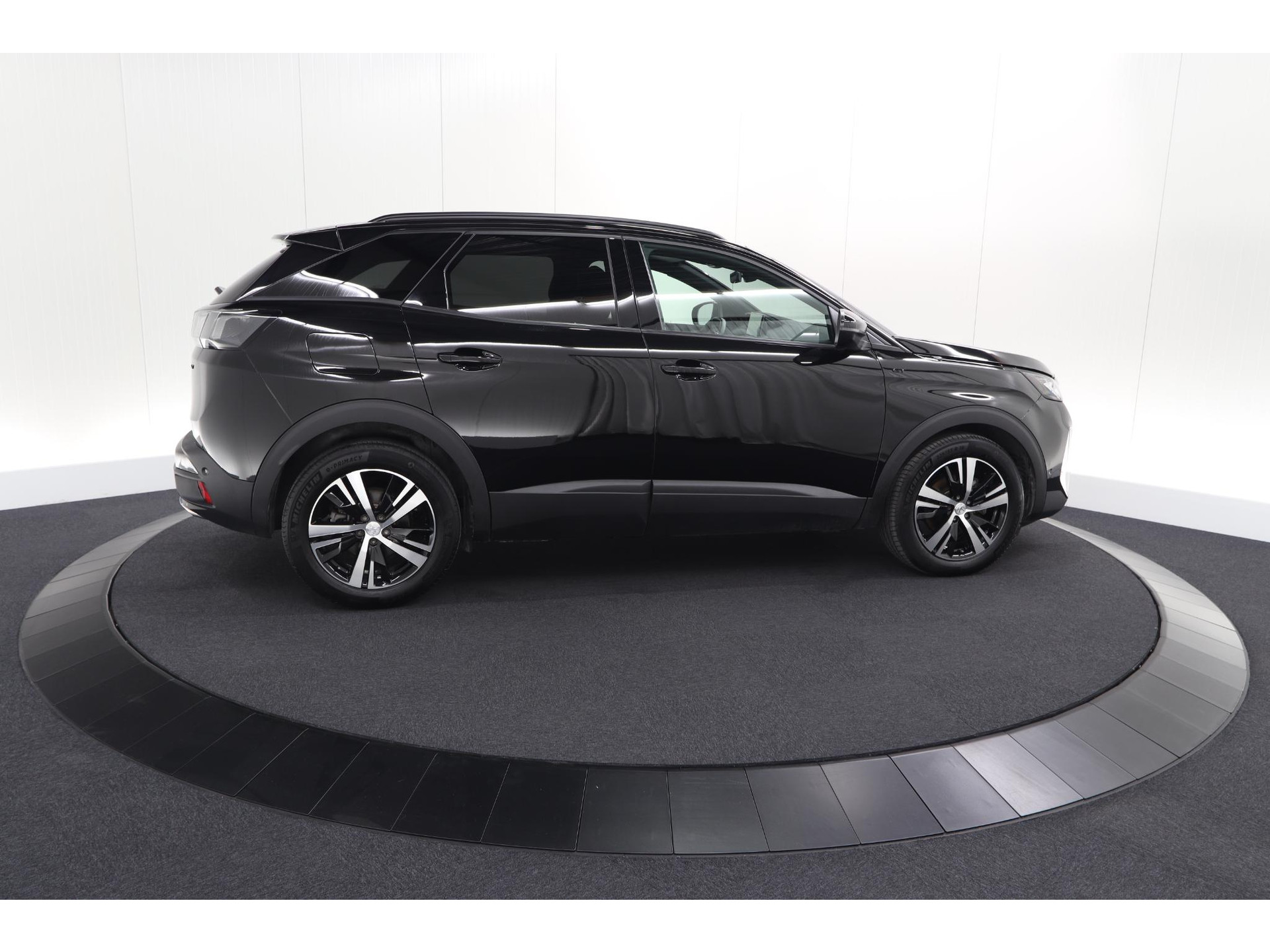 Peugeot 3008 PureTech 130 EAT8 GT Black Pack | Camera | Adaptieve Cruise Control | Elektronische Kofferklep | Apple Carplay