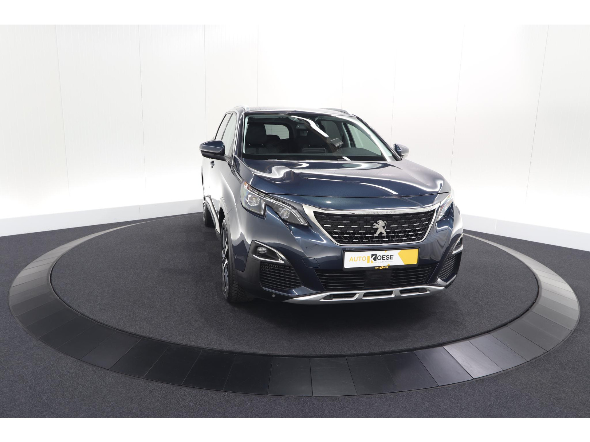 Peugeot 5008 PureTech 130 EAT8 Crossway | Trekhaak | Camera | Navigatie | Apple Carplay