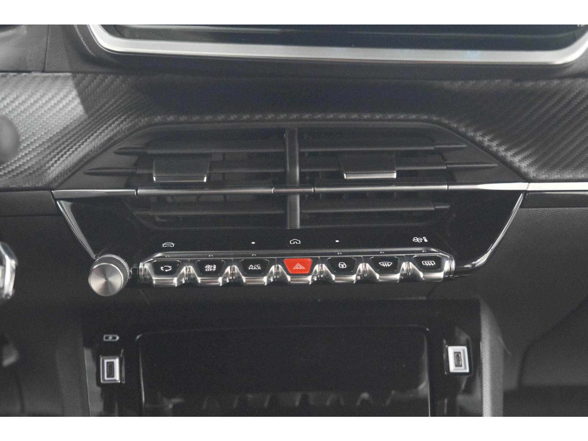 Peugeot 2008 Hybrid 136 e-DCS6 Allure | 360 Camera | Adaptieve Cruise Control | Dodehoekdetectie | Navigatie