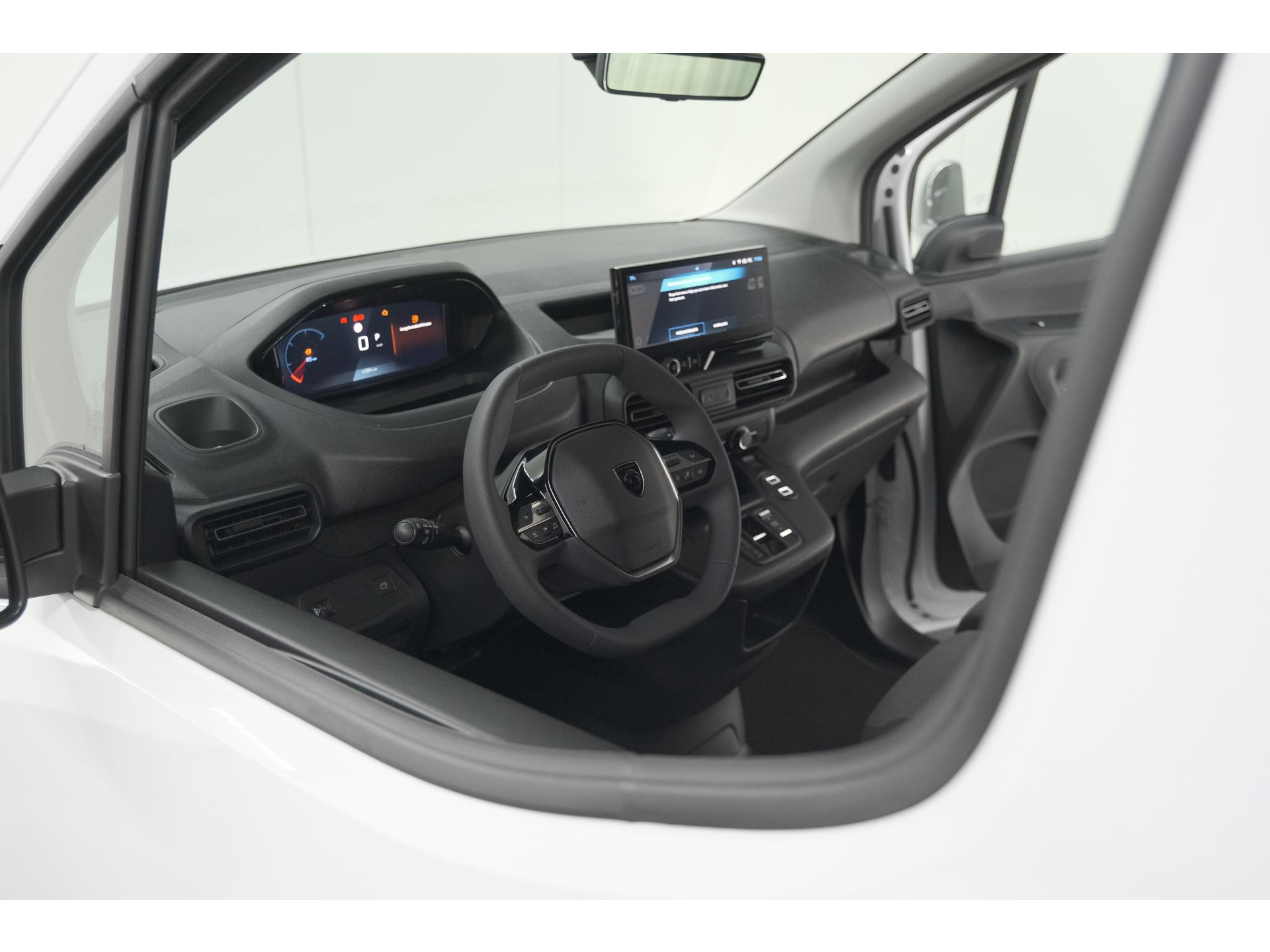 Peugeot Partner 1.5 BlueHDi 130 EAT8 S&S L2 | Trekhaak | Camera | Betimmering Laadruimte