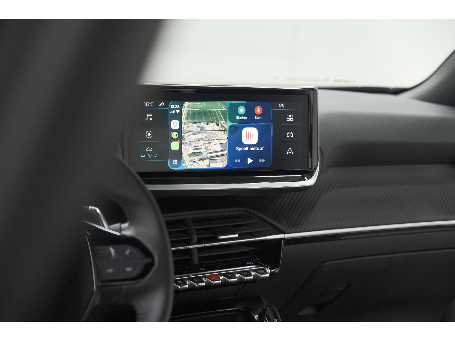 Peugeot 2008 1.2 Hybrid 136 Style | Apple Carplay | Parkeersensoren | Climate control