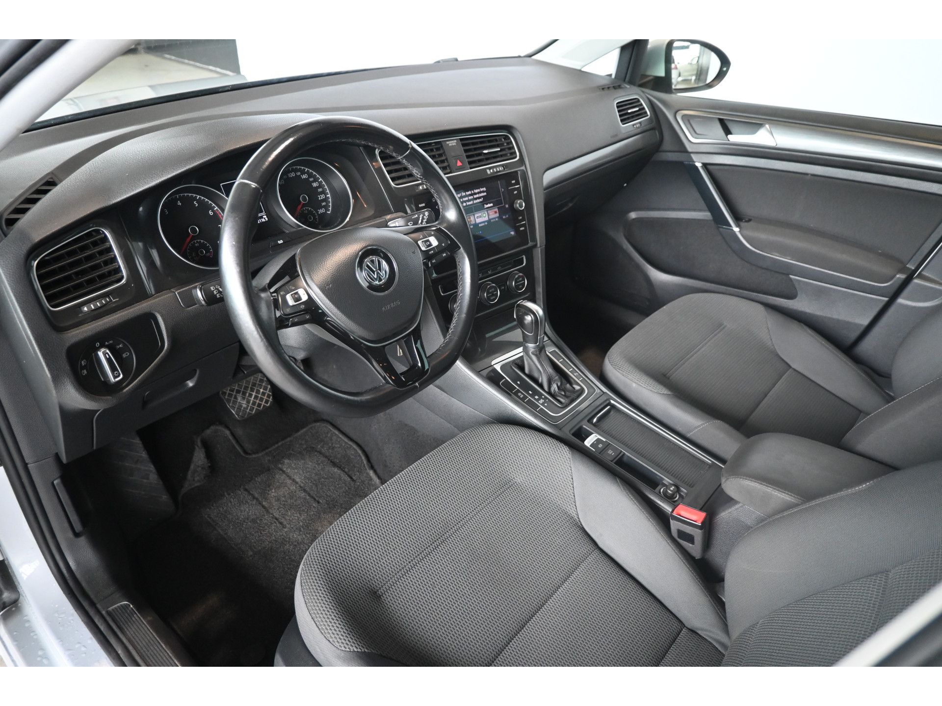 Volkswagen Golf Variant 1.0 TSI Comfortline Carplay Cruise control LED Clima Navigatie 1e Eigenaar PDC Inruil Mogelijk!