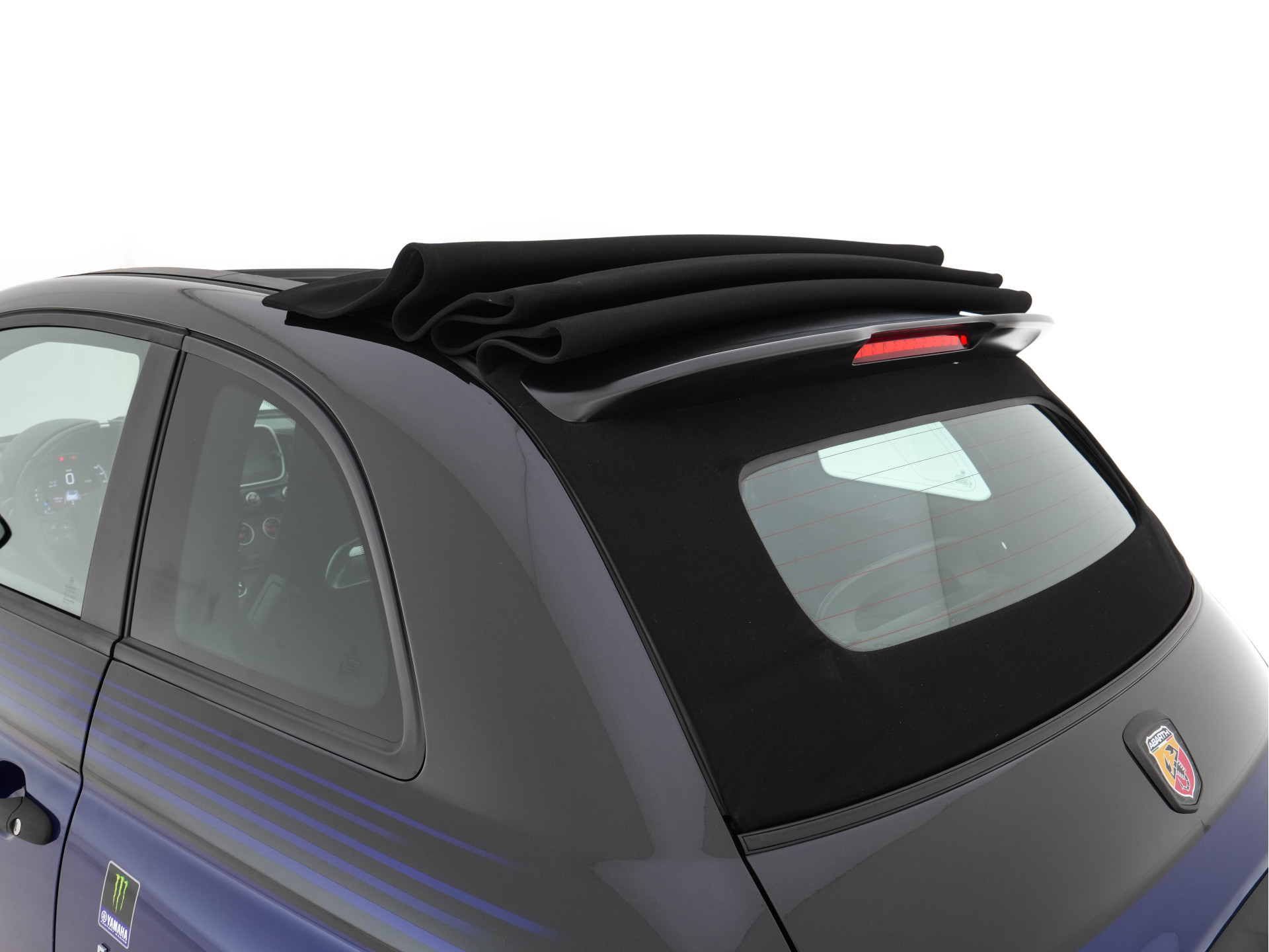 Abarth 500 C 1.4 T-Jet 595 Yamaha Factory Racing Edition Monster [ 1 of 2000 ] (INCL-BTW ) *! POCKET-ROCKET ! | NAVI-FULLMAP | XENON | CARPLAY | SPORT-EXHAUST | DAB | SPORT-SEATS | 17"ALU*