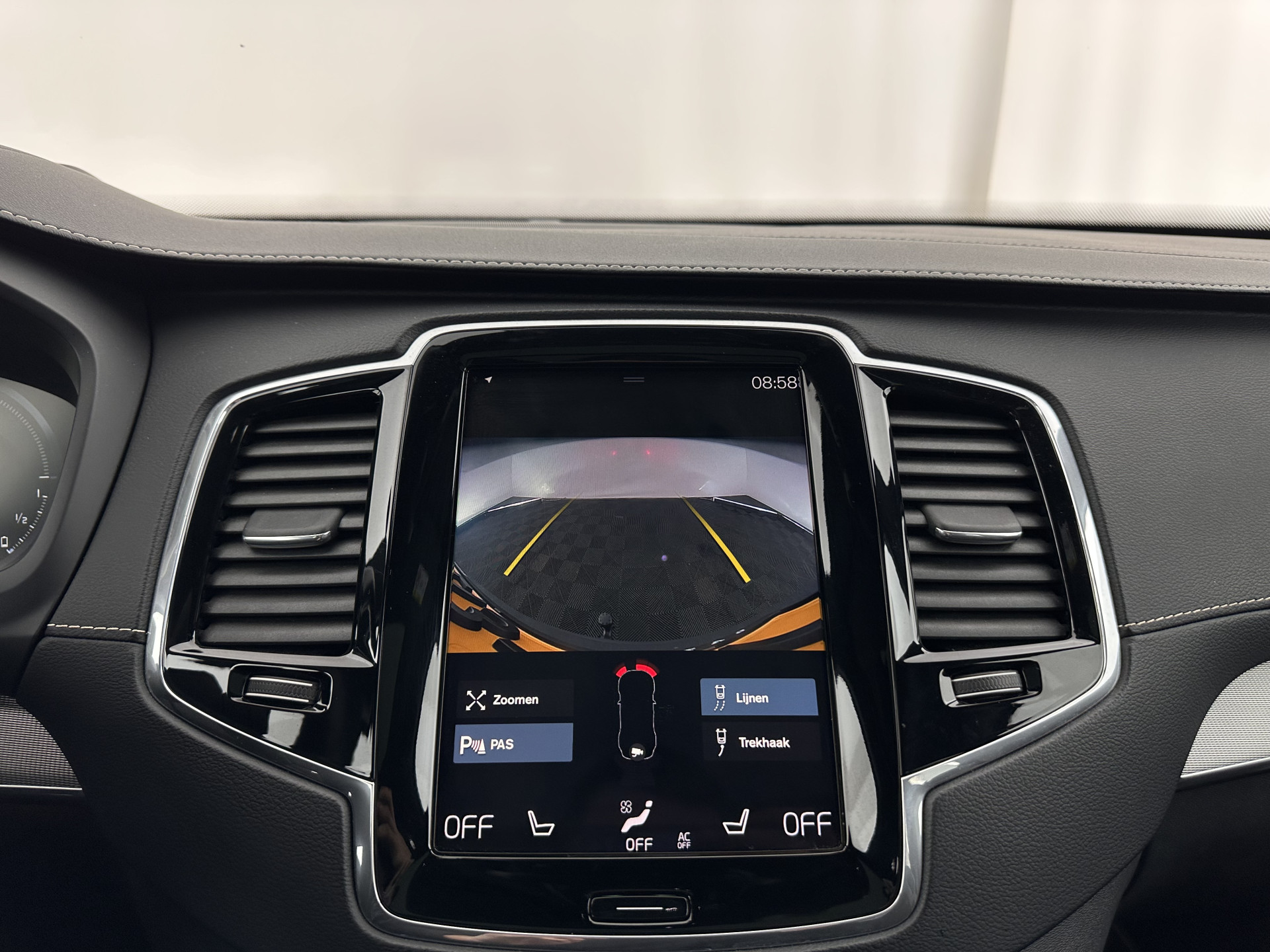 Volvo XC90 2.0 T8 R-Design Twin Engine AWD [ 7-Pers. ] (Plug-In) Aut. *PANO | LEATHER-ALCANTARA | FULL-LED | MEMORY-PACK | DIGI-COCKPIT | NAVI-FULLMAP | CARPLAY | ECC | HEATED-SPORTSEATS | LANE-ASSIST | PDC | HEAD-UP | TOWBAR | 20"ALU*