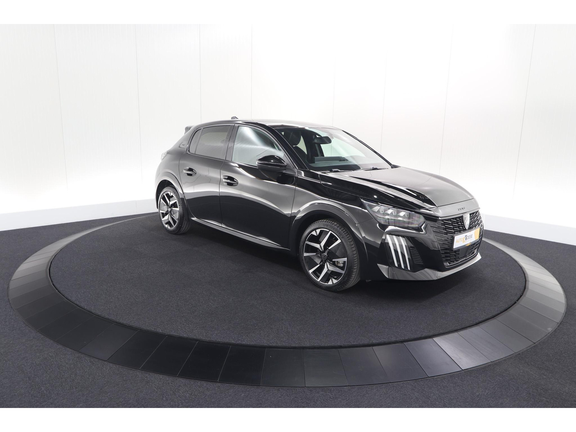 Peugeot 208 1.2 Hybrid 145 e-DCS6 GT | Alcantara Pakket | Camera | Apple Carplay | Stoelverwarming