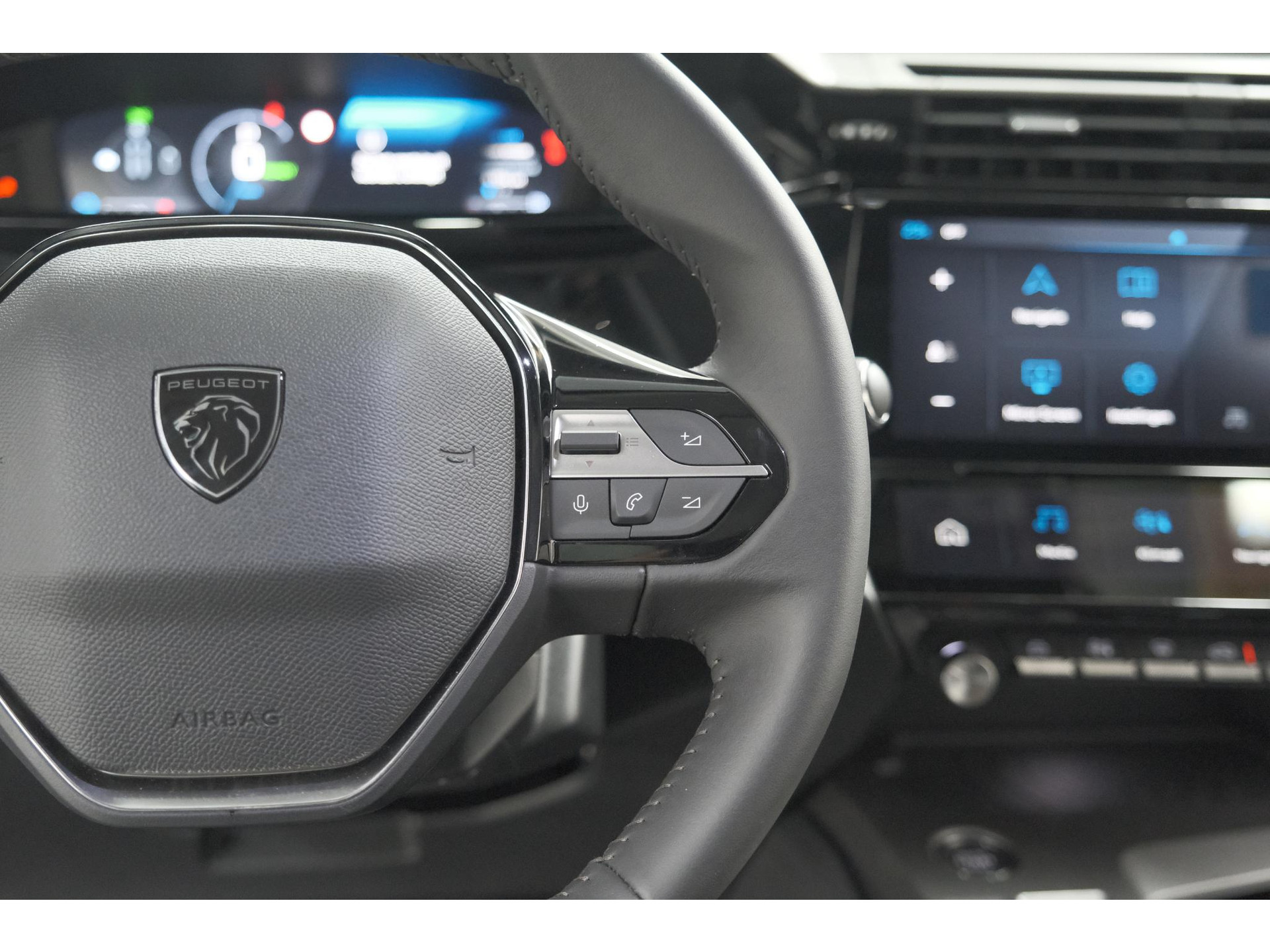 Peugeot 308 SW 1.6 Plug-in Hybrid 180 Allure | Perfecte Staat | 360 Camera | Adaptieve Cruise Control | Navigatie | Apple Carplay