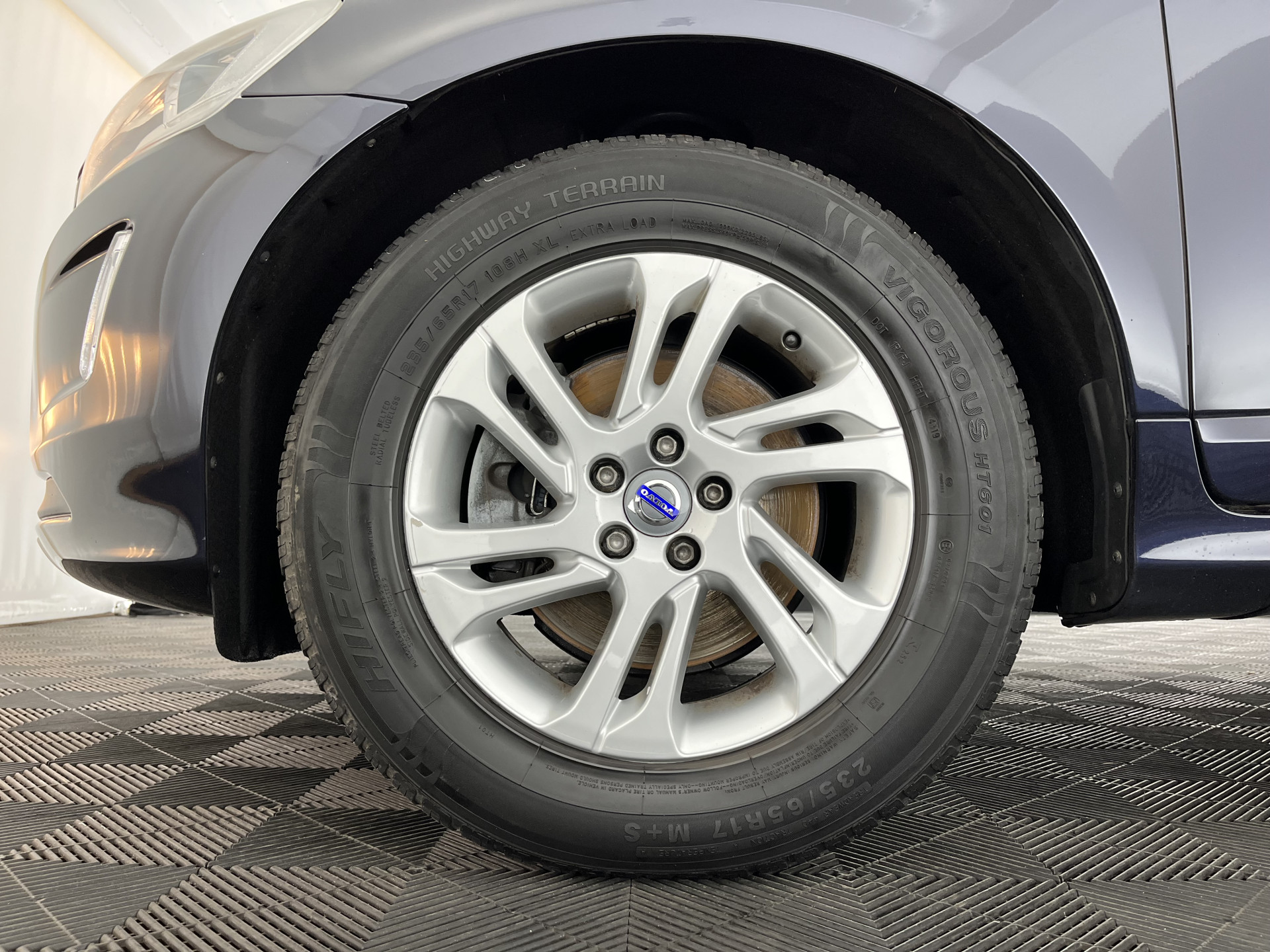 Volvo XC60 2.0 D3 FWD Momentum *LEATHER | NAVI-FULLMAP | COMFORTSEATS | ECC | PDC | CRUISE | PRIVACYGLASS | TOWBAR | 17''ALU*