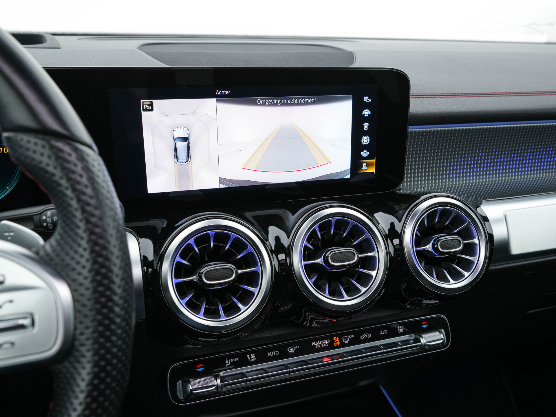 Mercedes-Benz EQB 300 4MATIC AMG-Line 67 kWh [ 3-Fase ] (INCL-BTW) *PANO | HEAD-UP | LEATHER-MICROFIBRE | MEMORY-PACK | WIDE-SCREEN-COCKPIT | FULL-LED | BLINDSPOT | AMBIENT-LIGHT | TOPVIEW | NAVI-FULLMAP | DAB+ | COMFORT/SEATS | ...