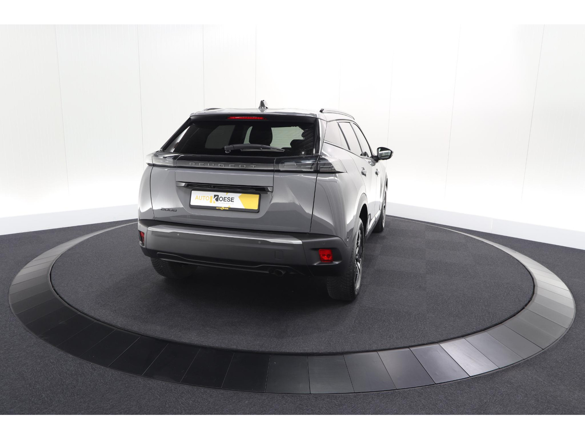Peugeot 2008 PureTech 100 Allure | Allseason Banden | 360 Camera | Adaptieve Cruise Control | Dodehoekdetetie | Navigatie