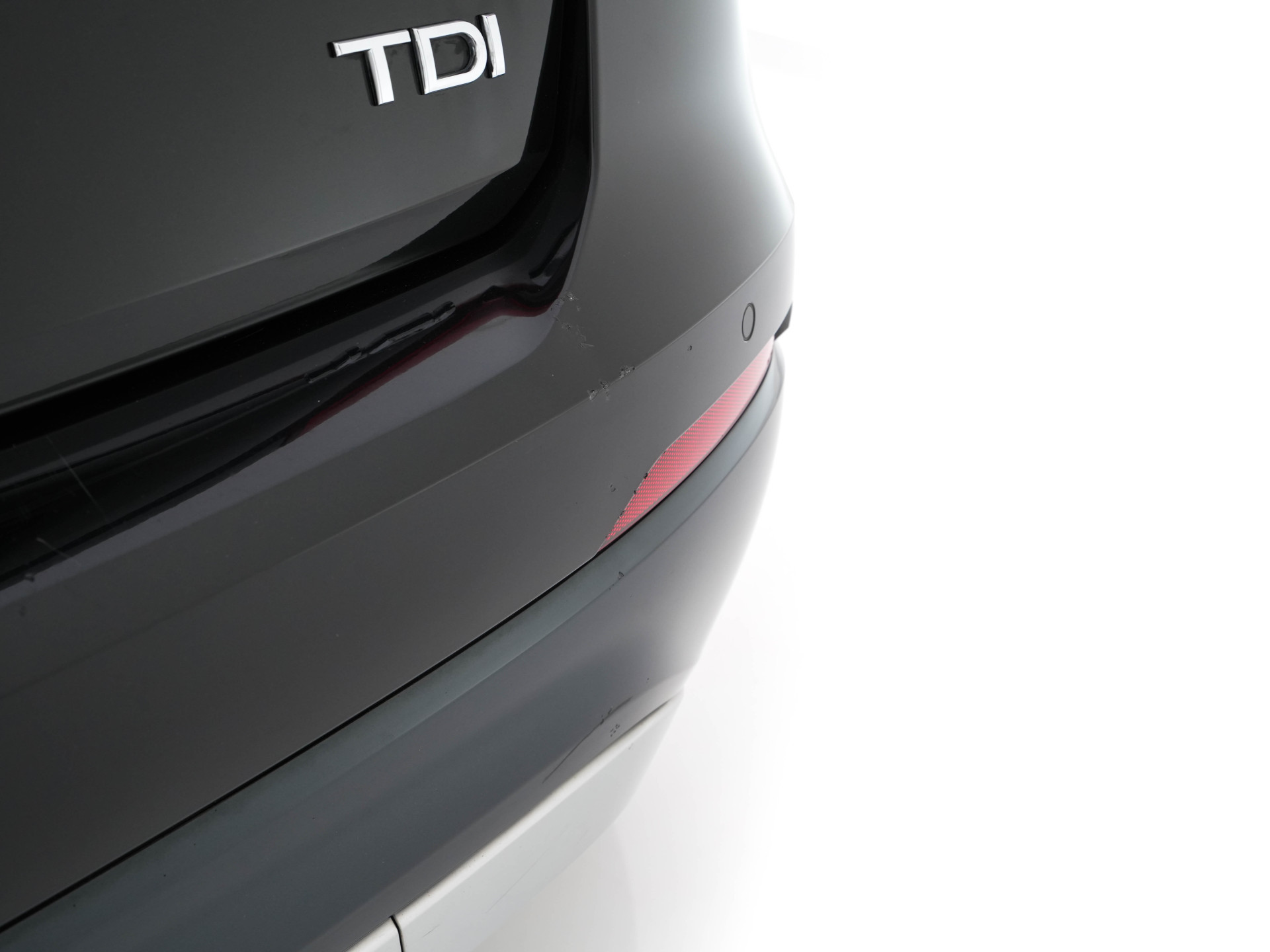 Audi Q2 1.6 TDI Design Pro Line Plus *FULL-LEATHER | NAVI-FULLMAP | HEATED-COMFORTSEATS | PRIVACY-GLASS | ECC | PDC | CRUISE | 18''ALU | TOWBAR*