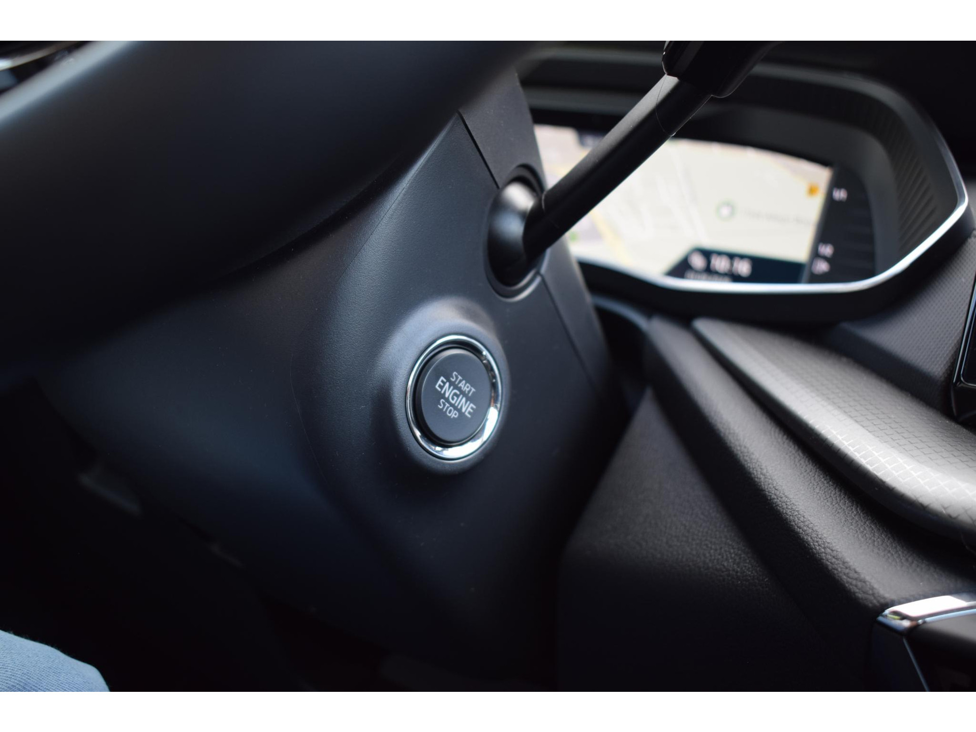 Skoda Octavia Combi 1.0 TSI Business Edition | Apple CarPlay | Cruise | Climate