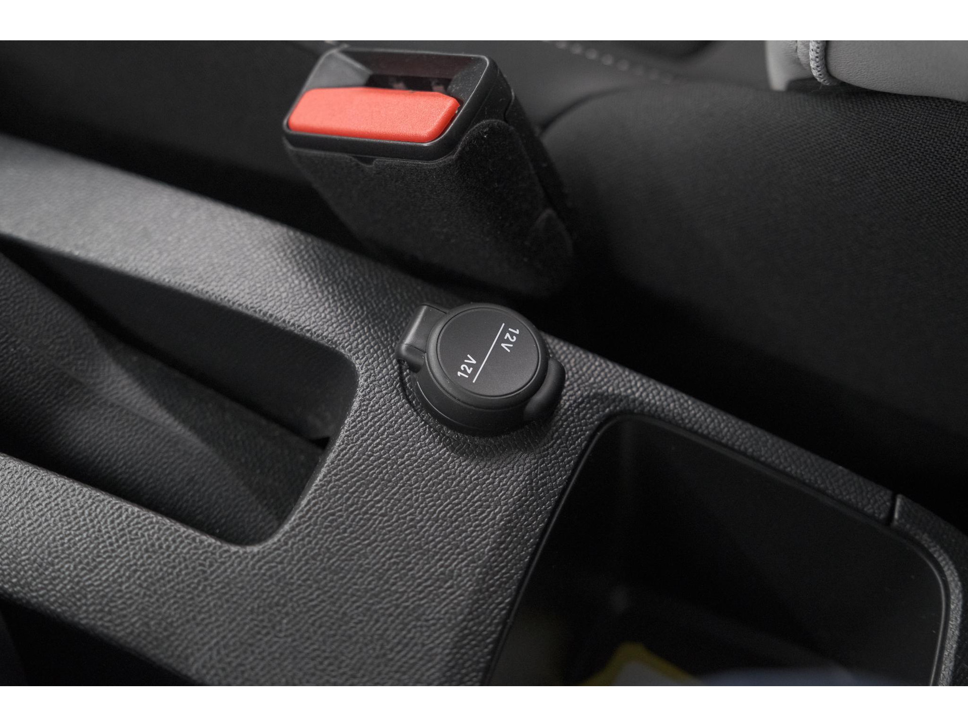 Citroen C3 1.2 Turbo 100pk Max | Camera | Apple Carplay | Navigatie | Parkeersensoren