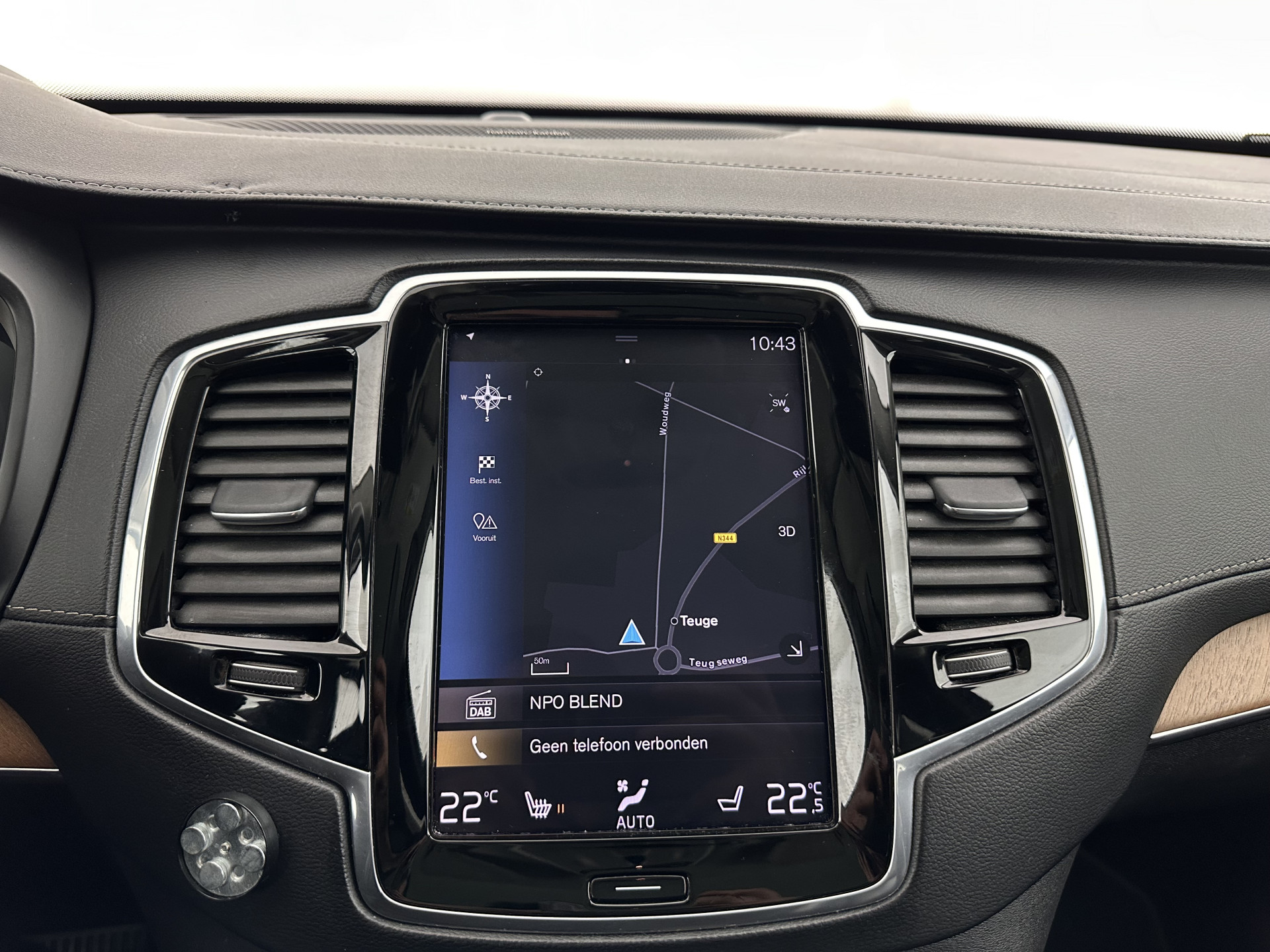 Volvo XC90 2.0 T8 Twin Engine AWD Inscription (7-Pers.) [ Plug-In ] Aut.*PANO | LEATHER | FULL-LED | MEMORY-PACK | DIGI-COCKPIT | HARMAN/KARDON | CAMERA | HEATED-SPORTSEATS | HEAD-UP | LANE-ASSIST | CARPLAY | AIRSUSPENSION | ECC | PDC | CRUISE | TOWBAR |